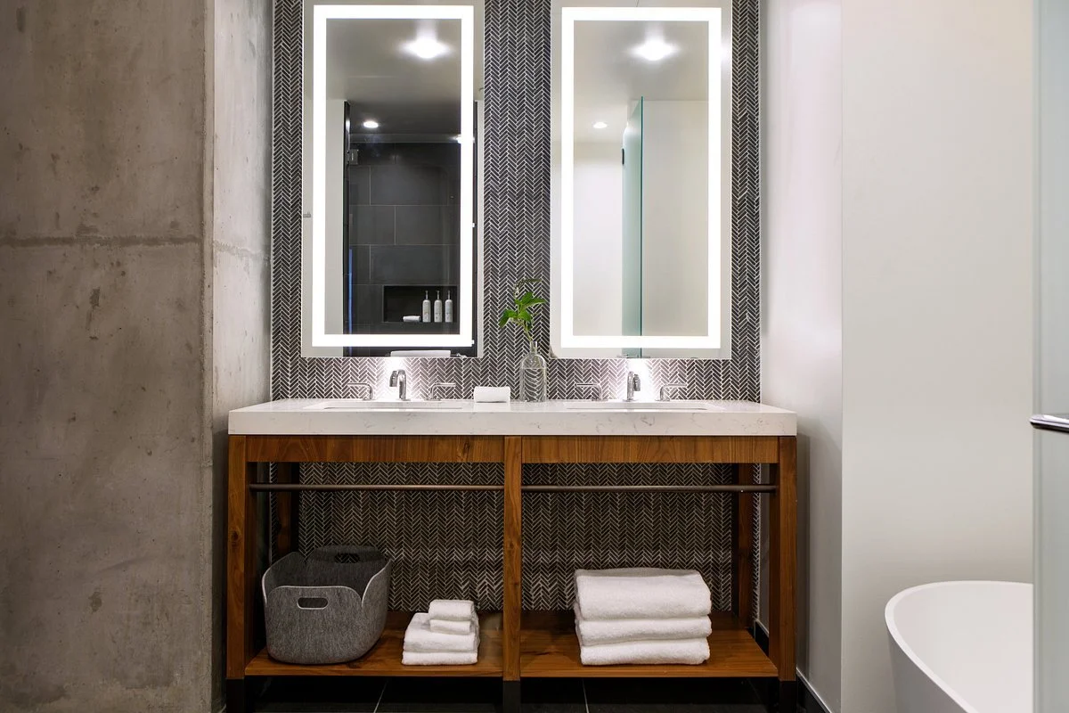 guest-bathroom--1-.jpg
