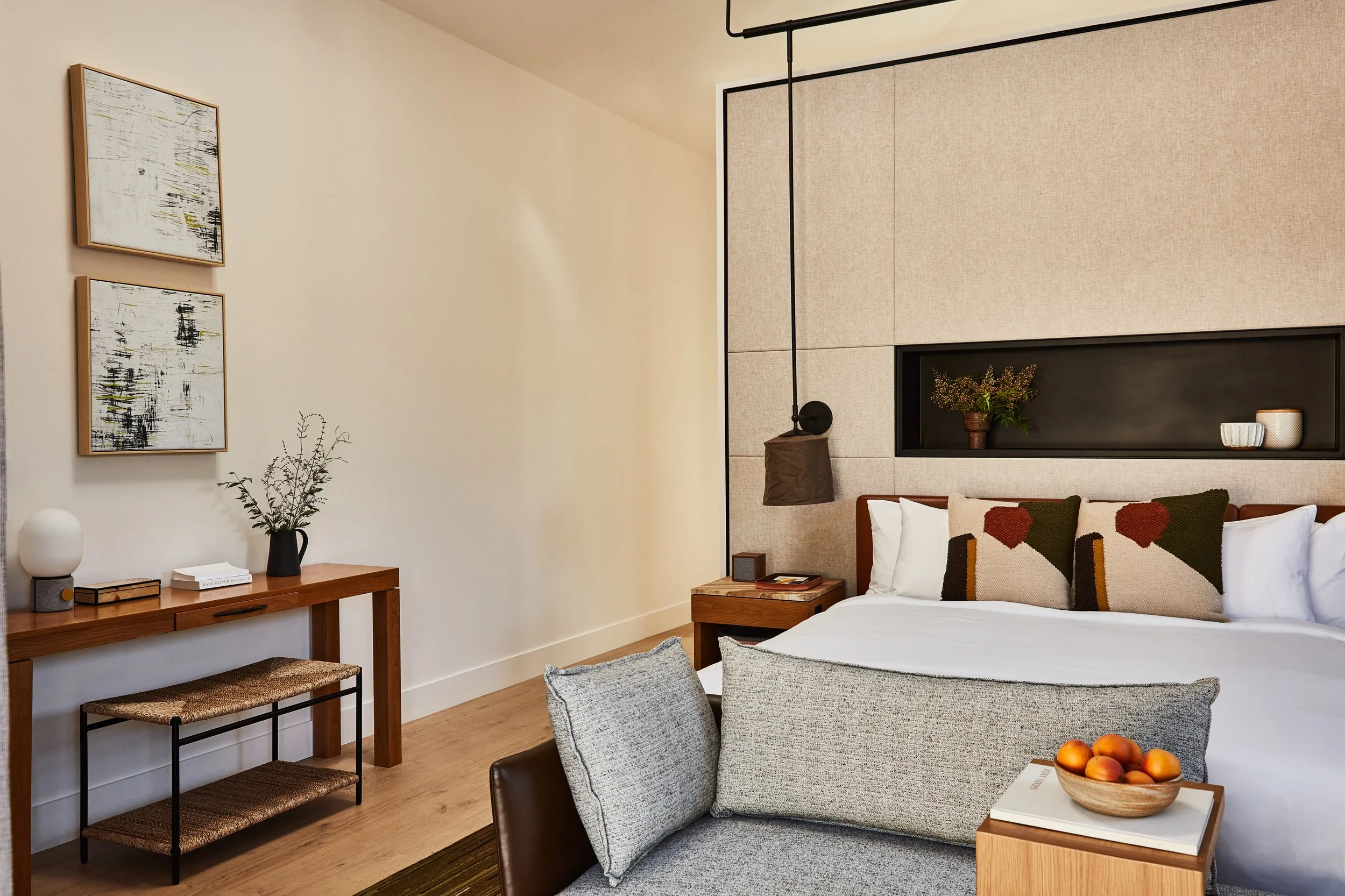 SOL_Accommodations_Suite_Estate-Two-Bedroom_Bedroom_2021_050810.jpg