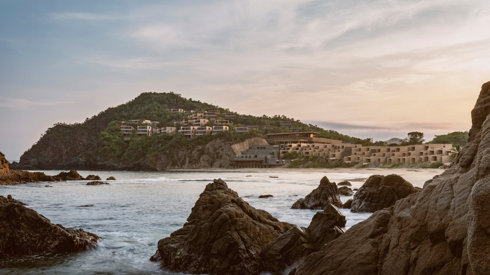 Now Open: Four Seasons Resort Tamarindo (Copy)
