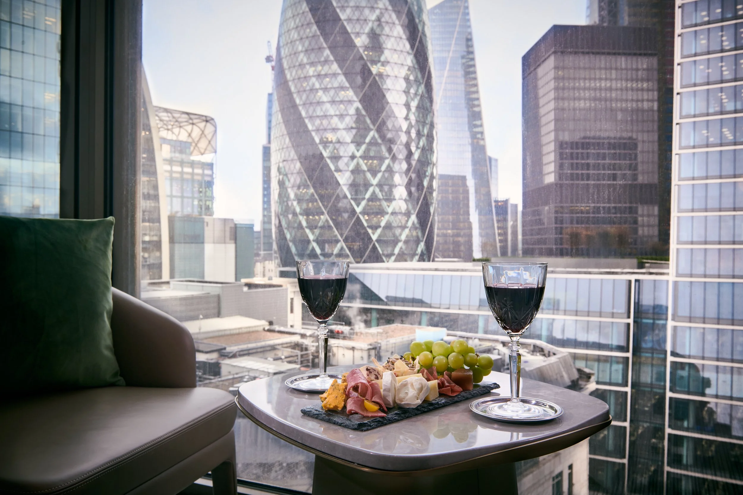 Walbrook City View Suite_Gherkin View_Jonathan Stewart.jpg