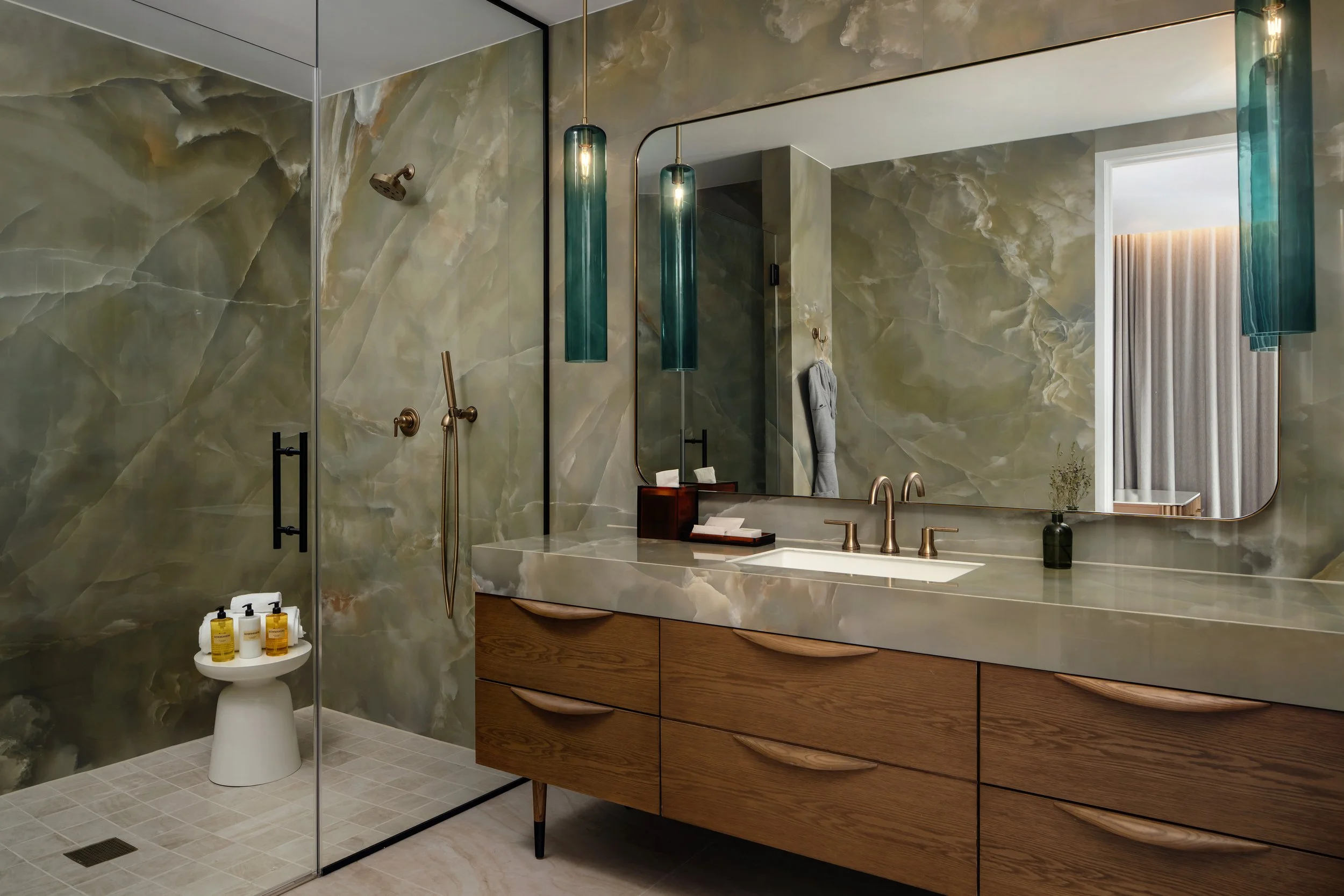 IAHTH Penthouse Bathroom Two.jpg