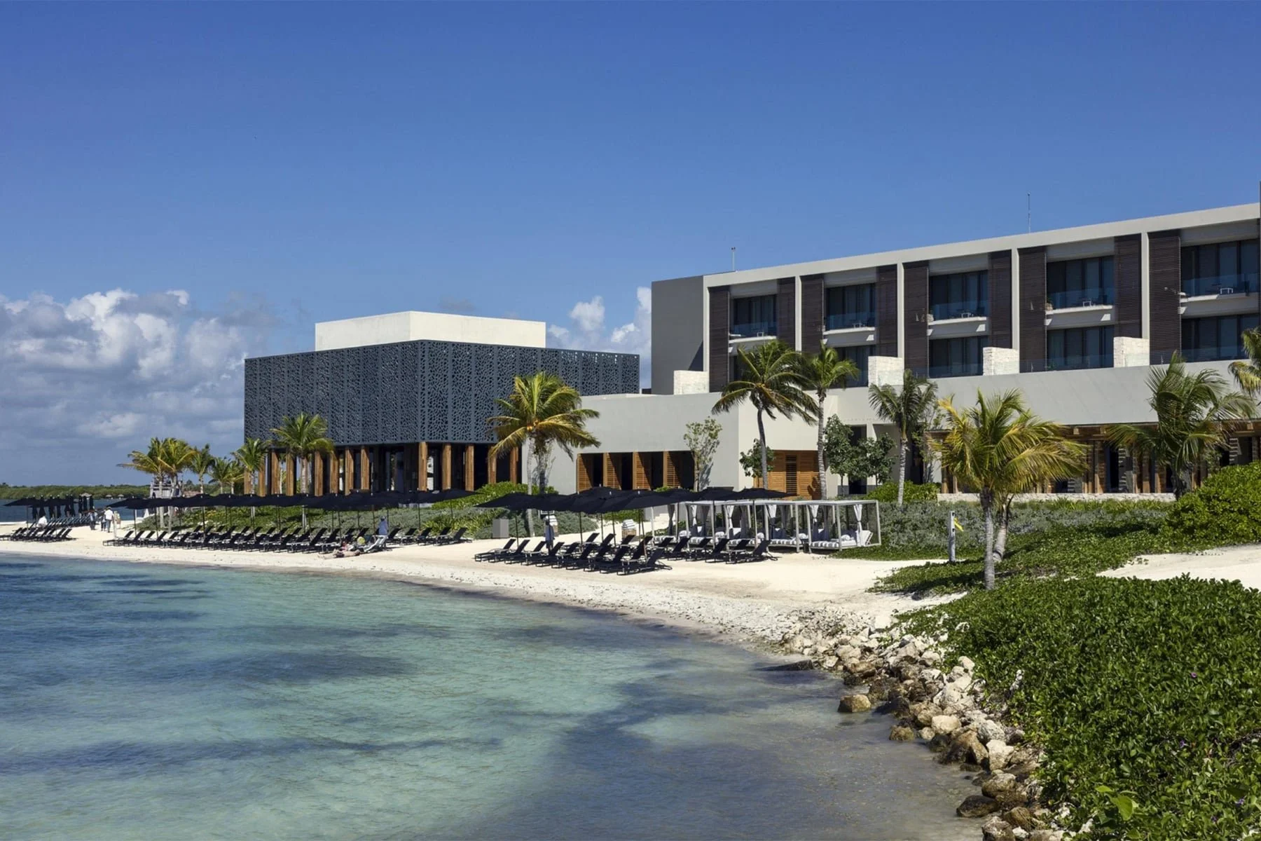 NIZUC Resort &amp; Spa Black Friday Sale