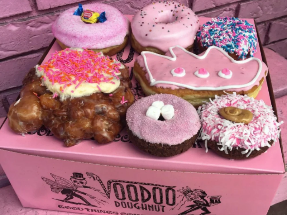 voodoo-donuts-austin-desserts.jpg