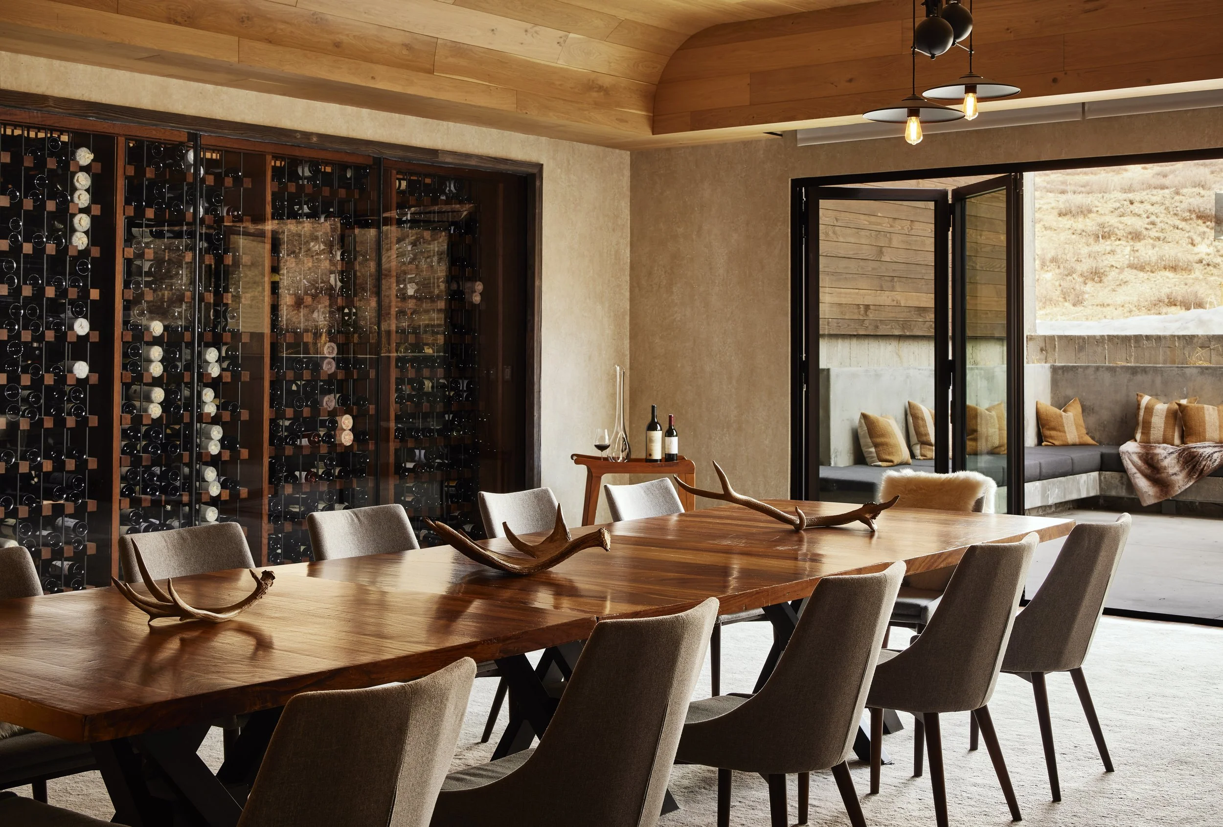 BSK_Dine_Wine-Room_2021_1.jpg