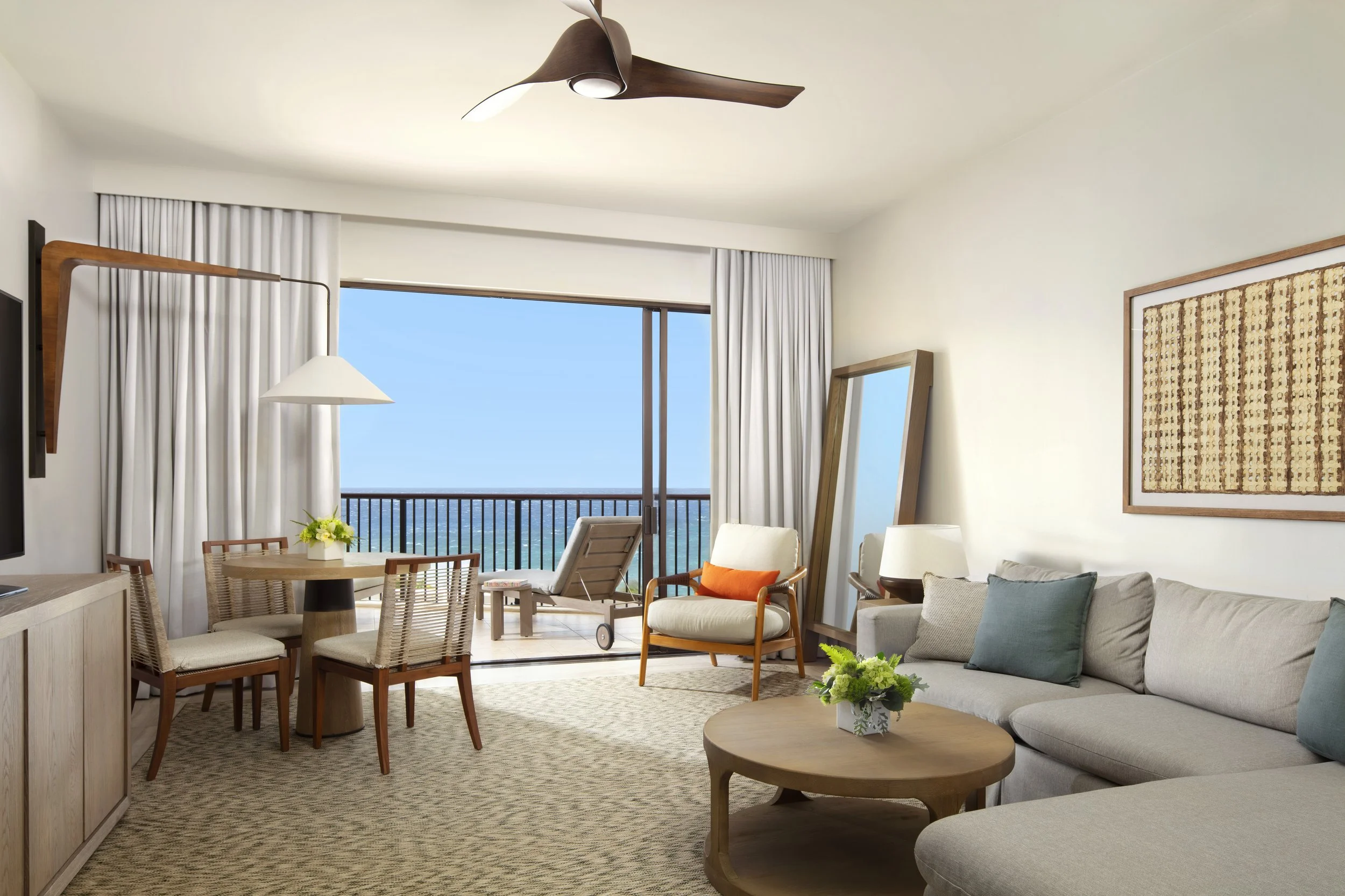 MNL_Accommodations_Suite_Oceanfront_King_Living_641_2020_001.jpg