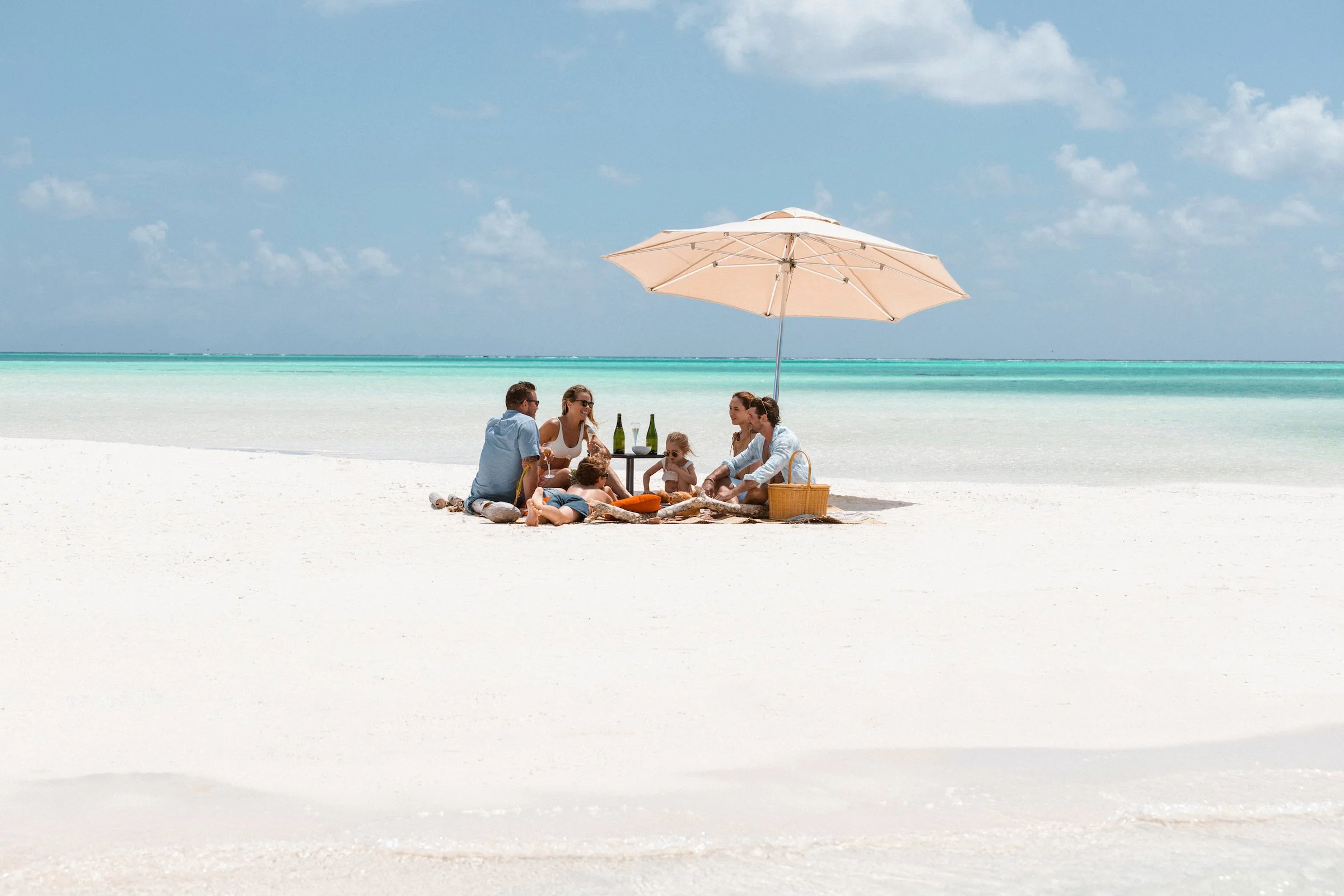 BrandoFamilyMotuPicnic (1).jpg