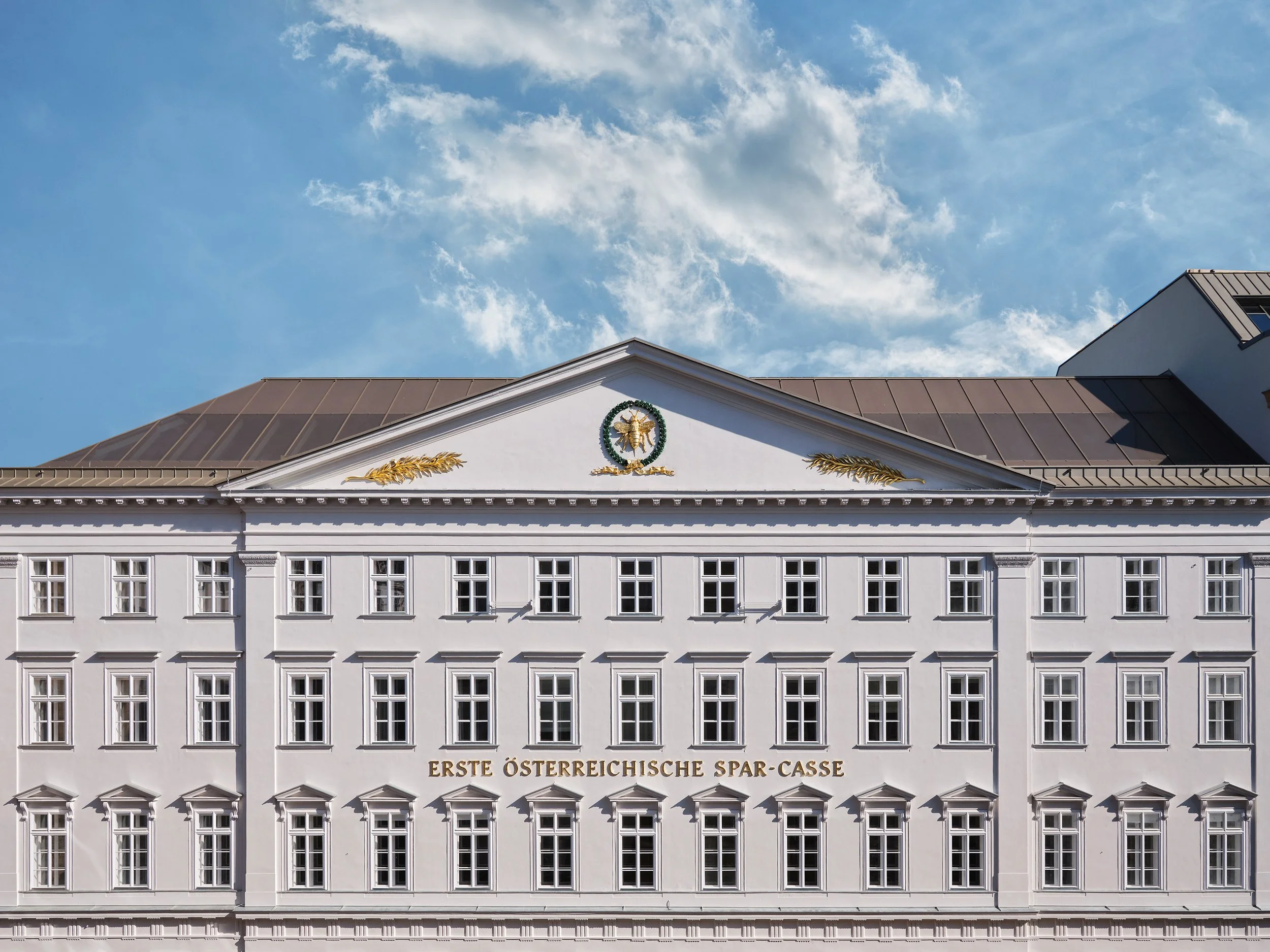Rosewood Vienna_Exterior Bee.jpg