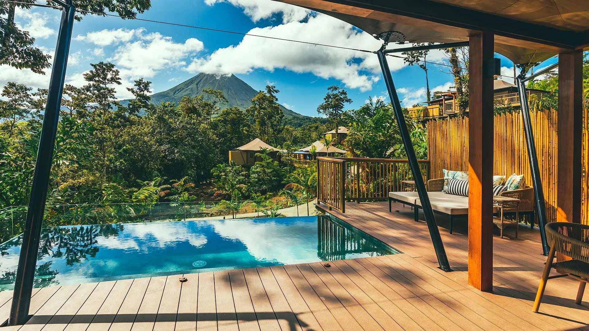 Nayara Resorts (Copy)