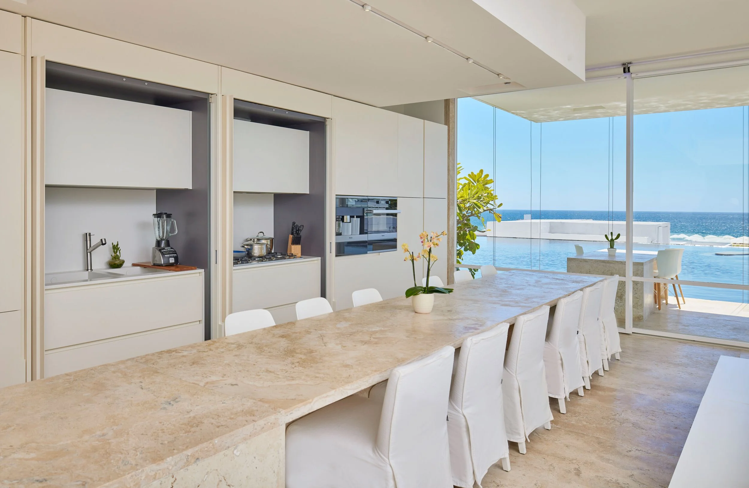 vlc_casita_3BRV_butler pantry-large.jpg