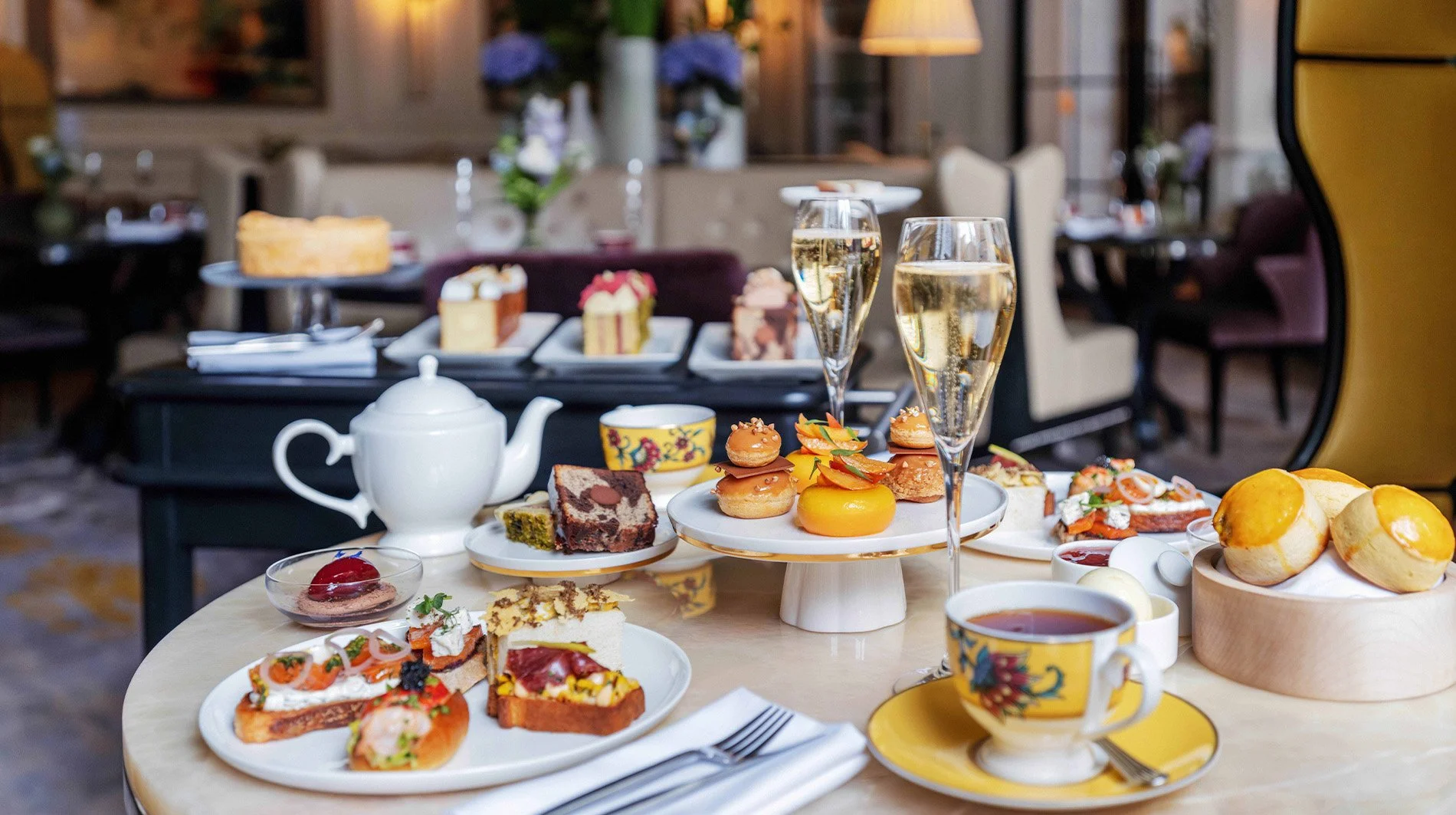 the-cadogan-a-belmond-hotel-london-lounge-new.jpg
