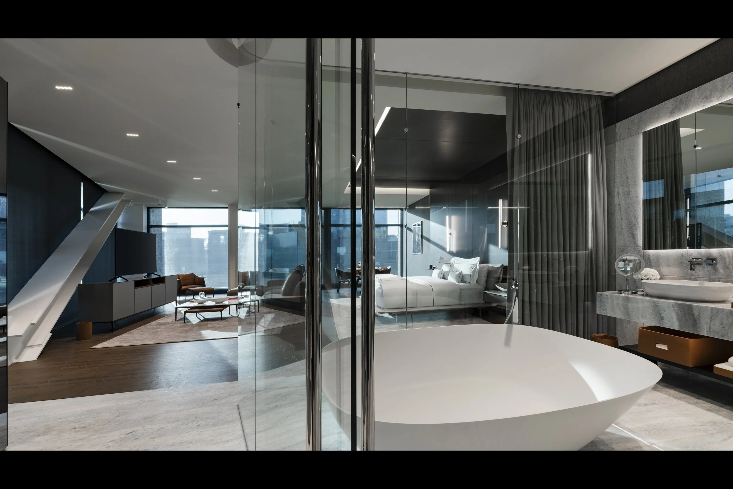 ALEXANDER_HOTEL (8) SUITE.jpg