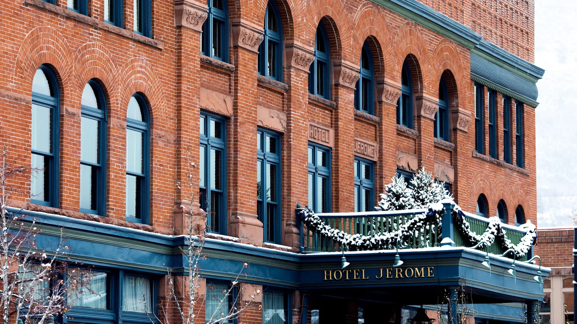 HJ_Galleries_Resort_102223_Asset-29.webp