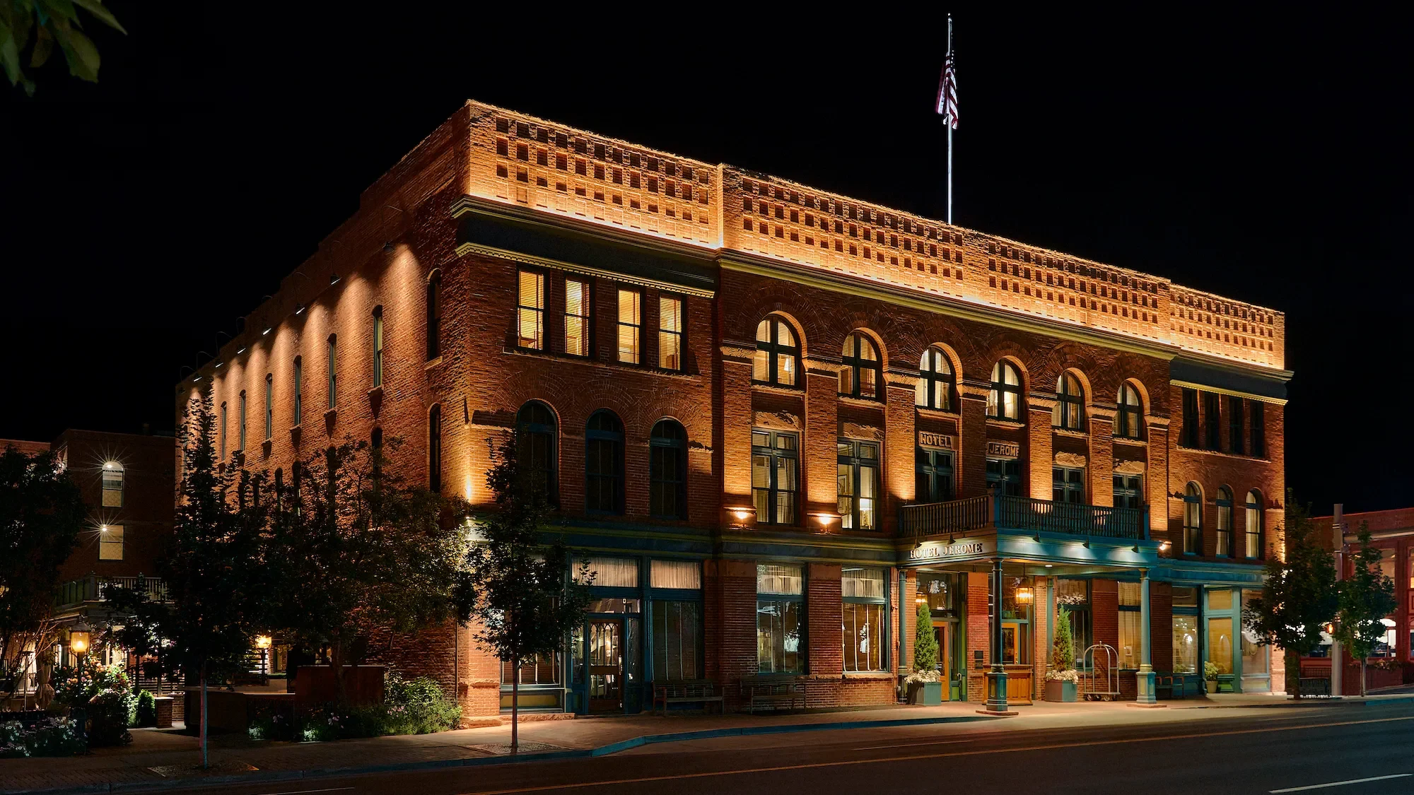 HJ_Galleries_Resort_102223_Asset-30.webp