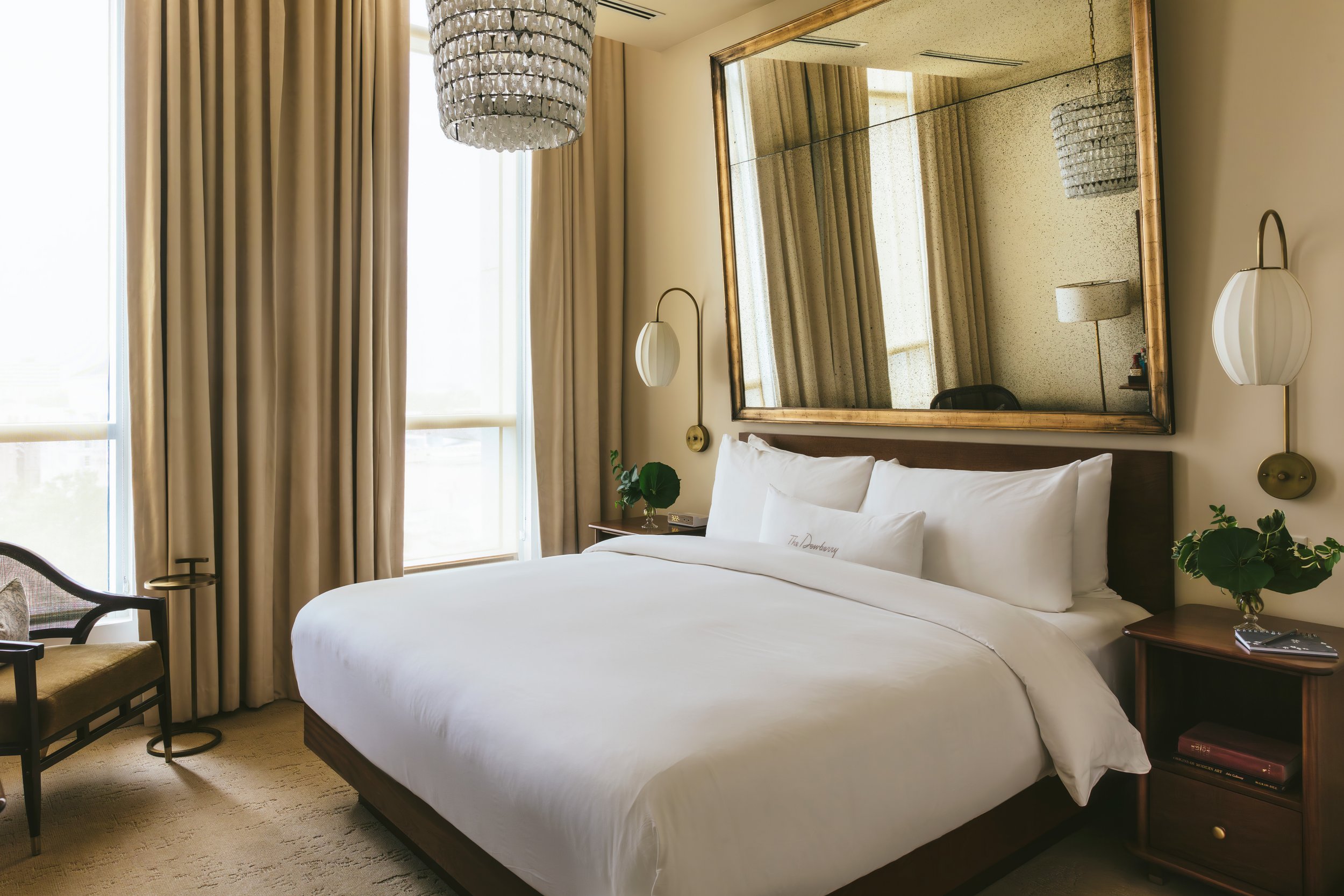 Signature King Room.jpg