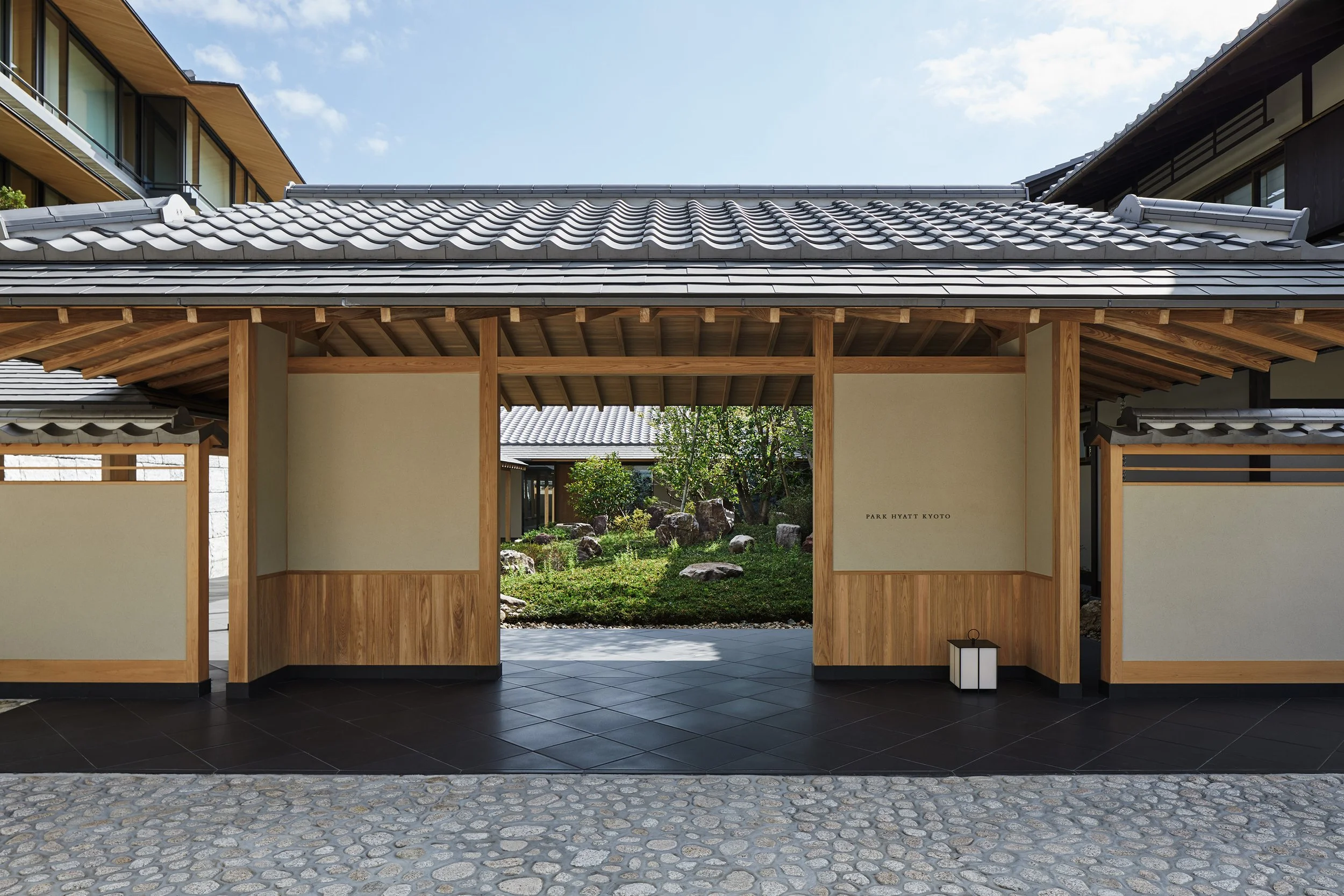 Park Hyatt Kyoto-2-Entrance.jpg