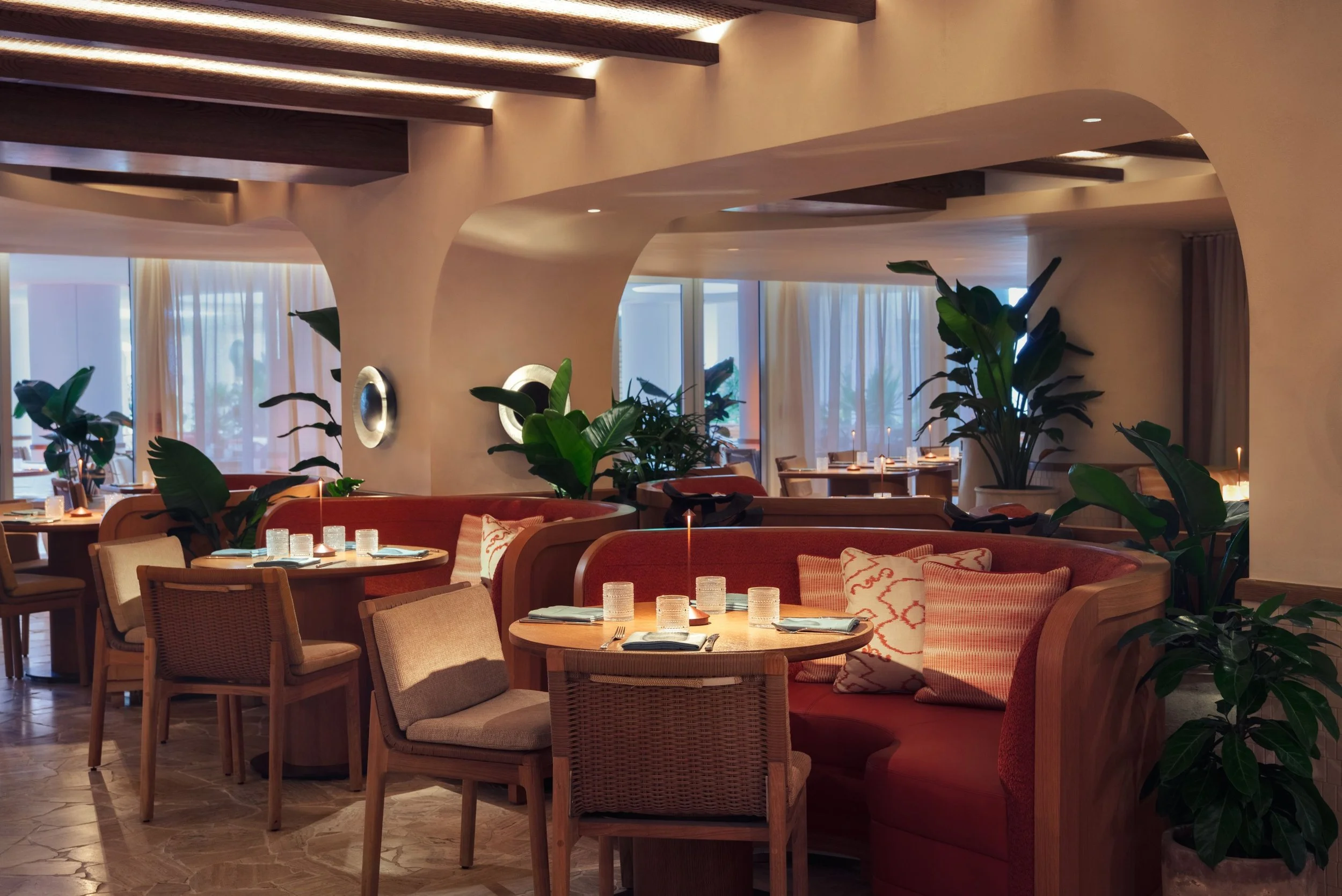Aguasal Interior - Dining.jpg