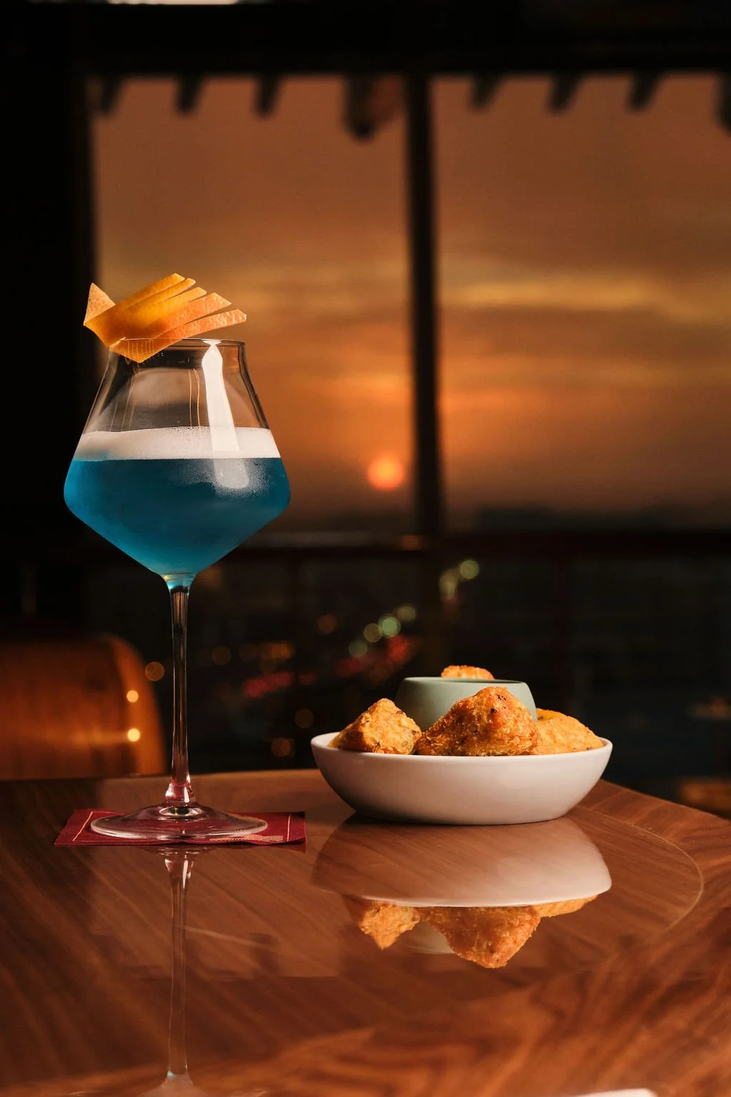 Pier Top_F&B_Pier Tots & Moonwater Cocktail.jpg
