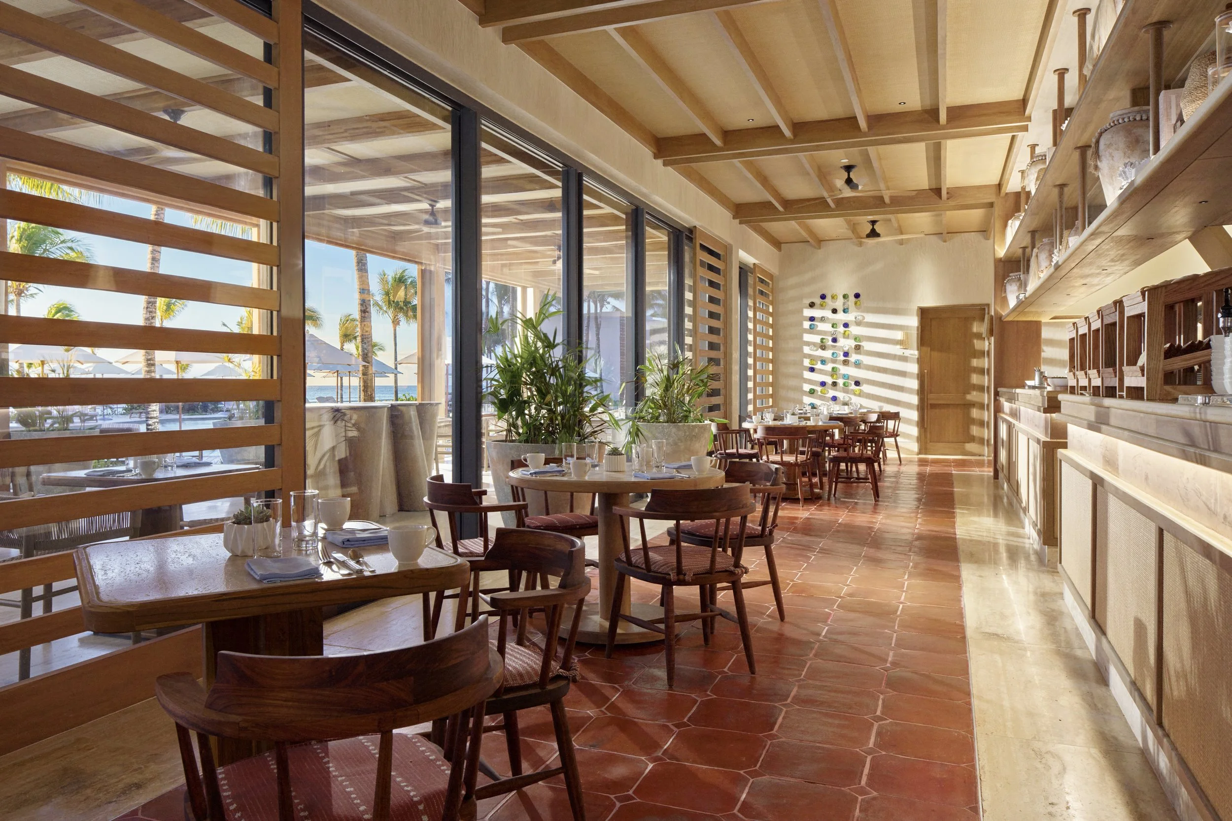 Ninguno-Indoor-Seating-Morning.jpg