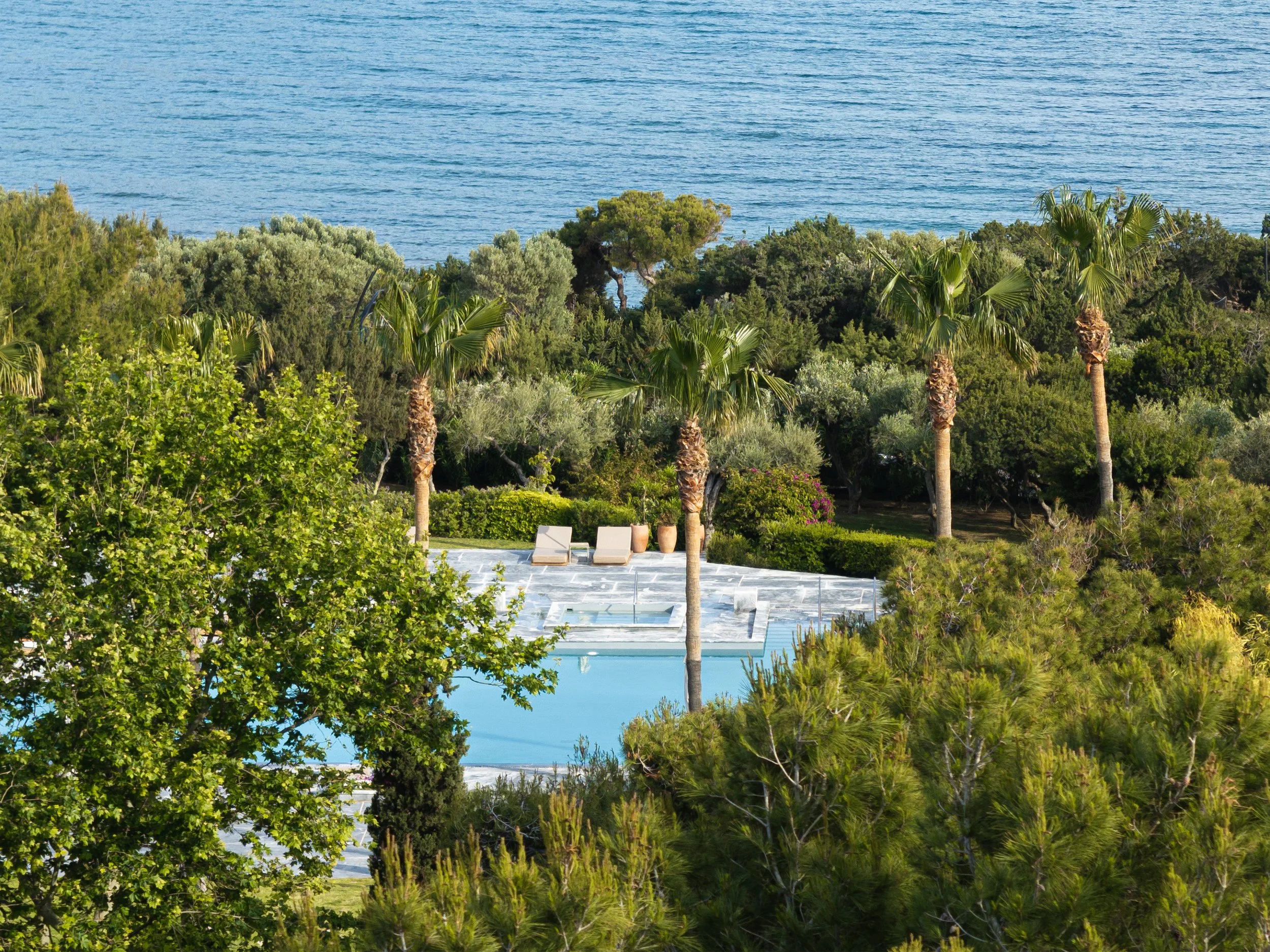 69-Pool-area.jpg