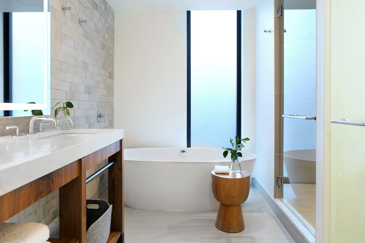 guest-bathroom--3-.jpg
