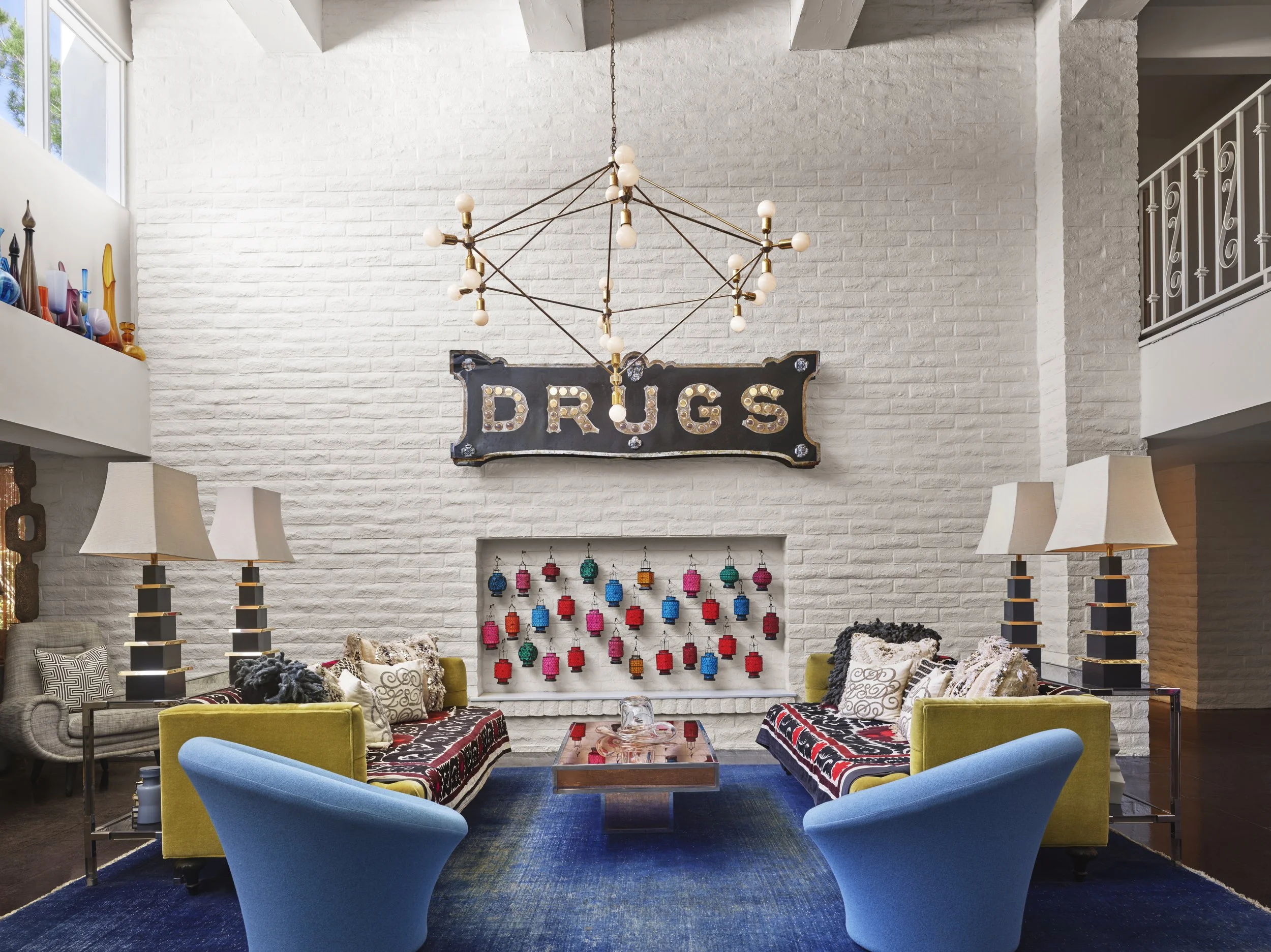 PPS-R001_Hotel_Lobby-Drugs-1_HiRes (1).jpg