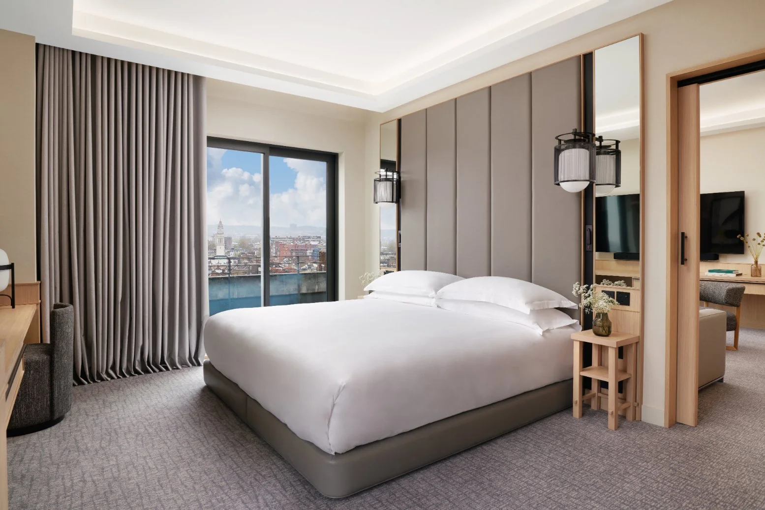 NobuHotelLondonPortmanSquare_SaijoukaiSuite.jpg