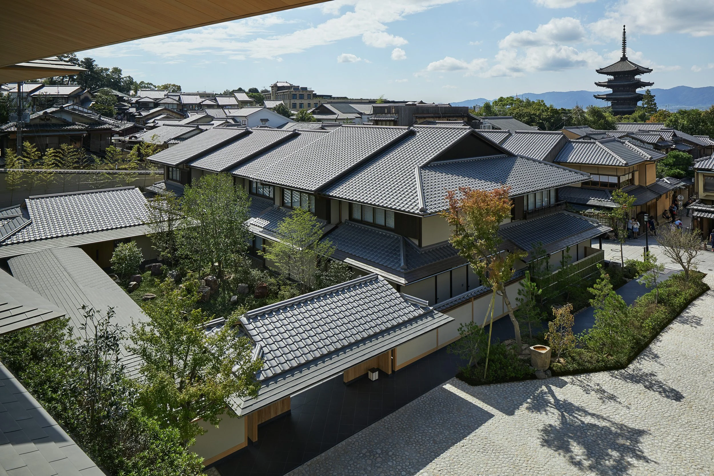 Park-Hyatt-Kyoto-Exterior Roof.jpg