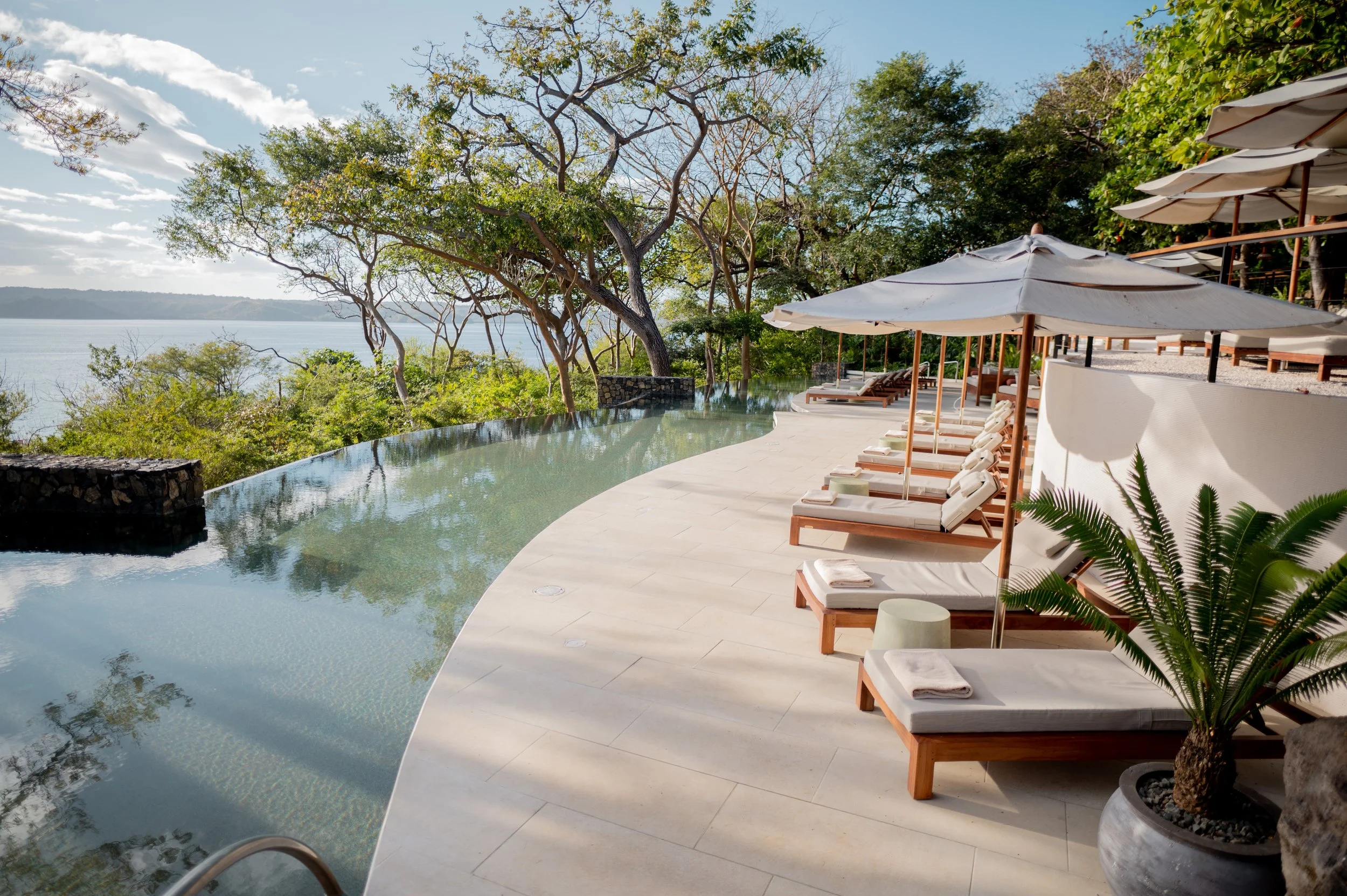 ANDAZ_COSTA_RICA_ADULTS_POOL_VIEW.jpg
