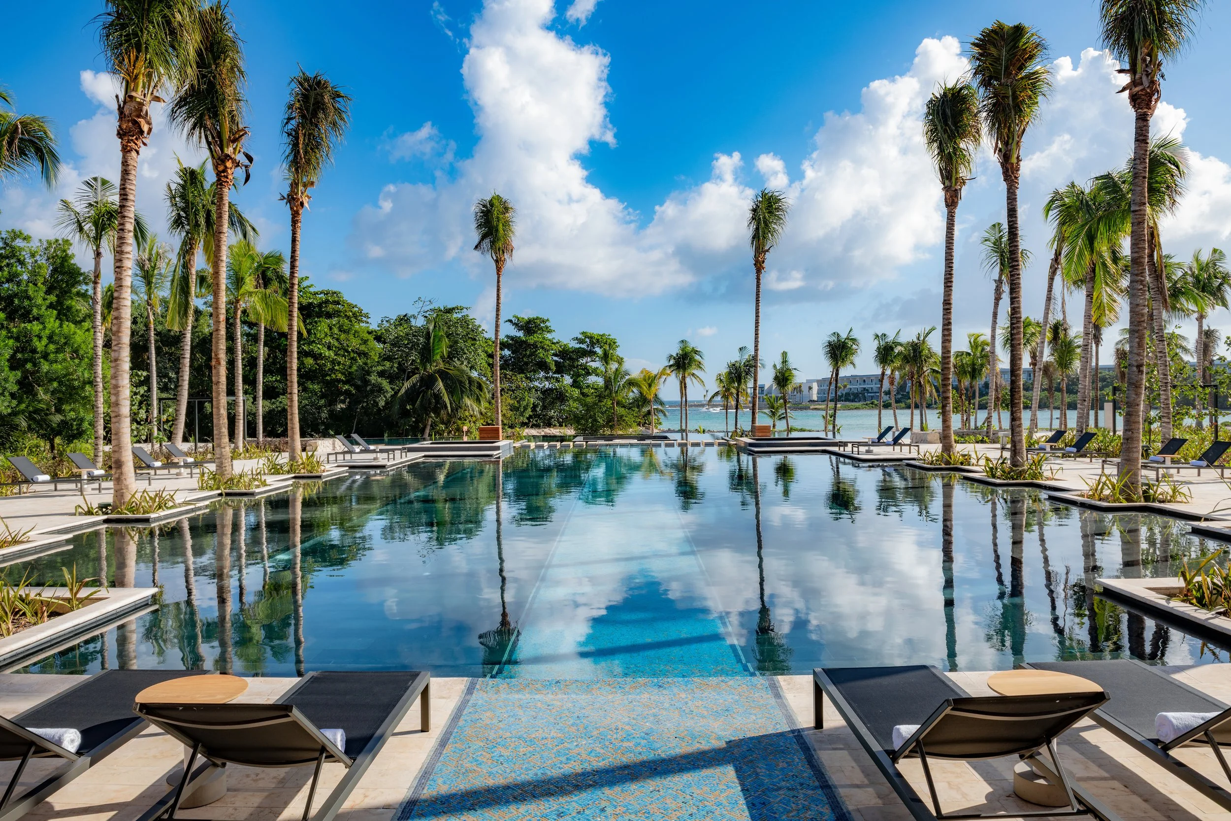 Ultramar pool (5).jpg
