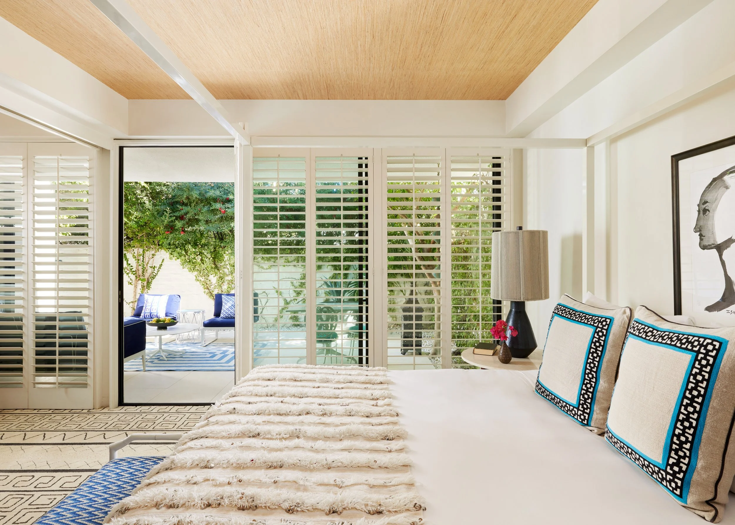 NEW_PPS-R001_Villa-Bedroom-to-Patio-View-Wide_LowRes (1).jpg