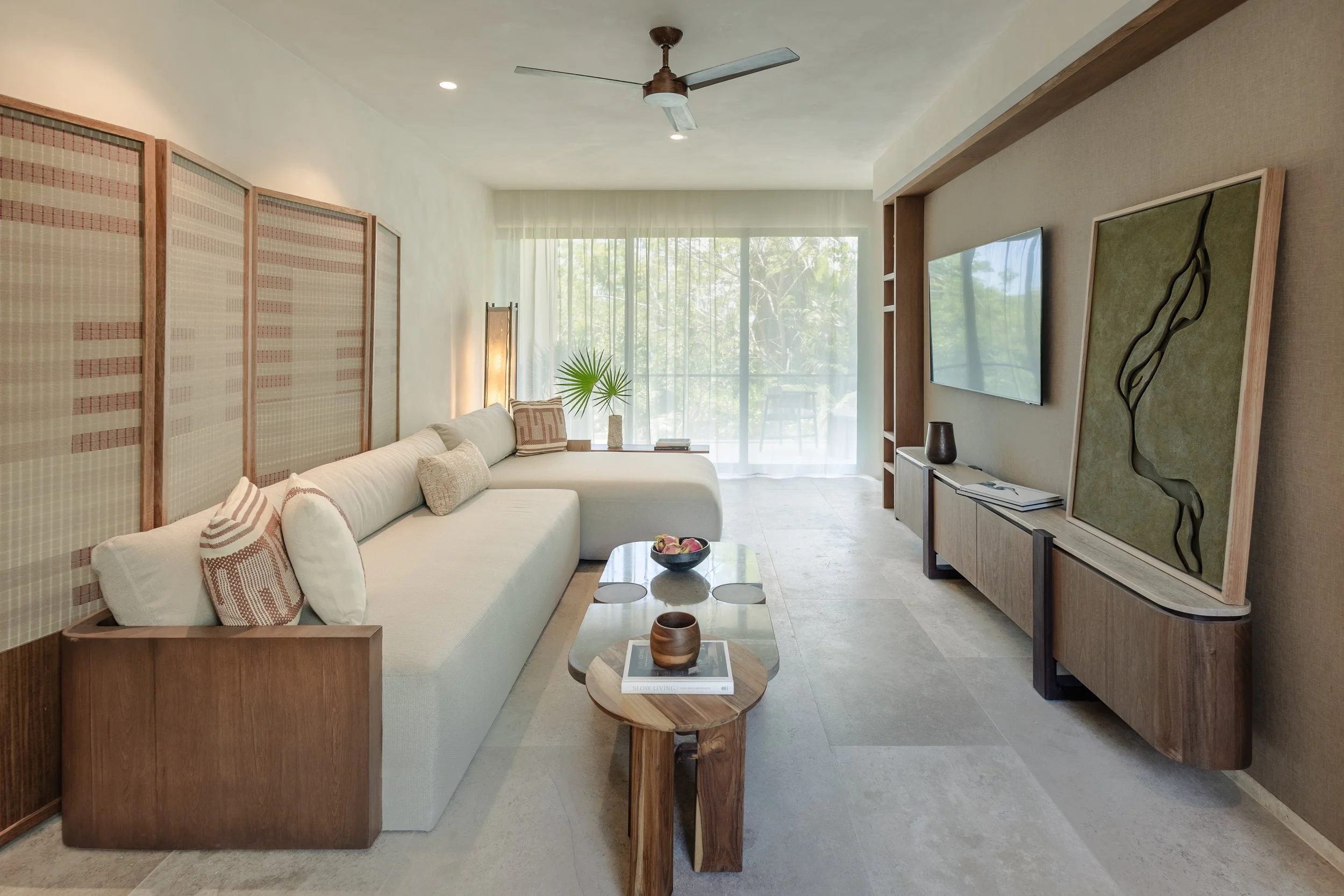 LAGOON AREA SUITE -AM ROOM 1 EDIT-32.jpg