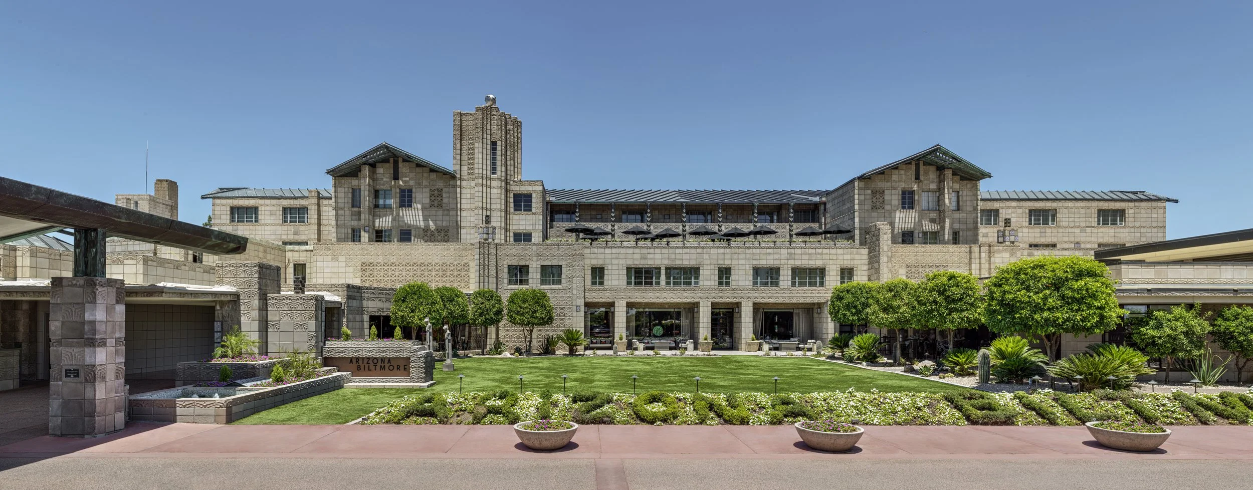 Biltmore-Details-Front-Exterior-4-no-wd.jpg