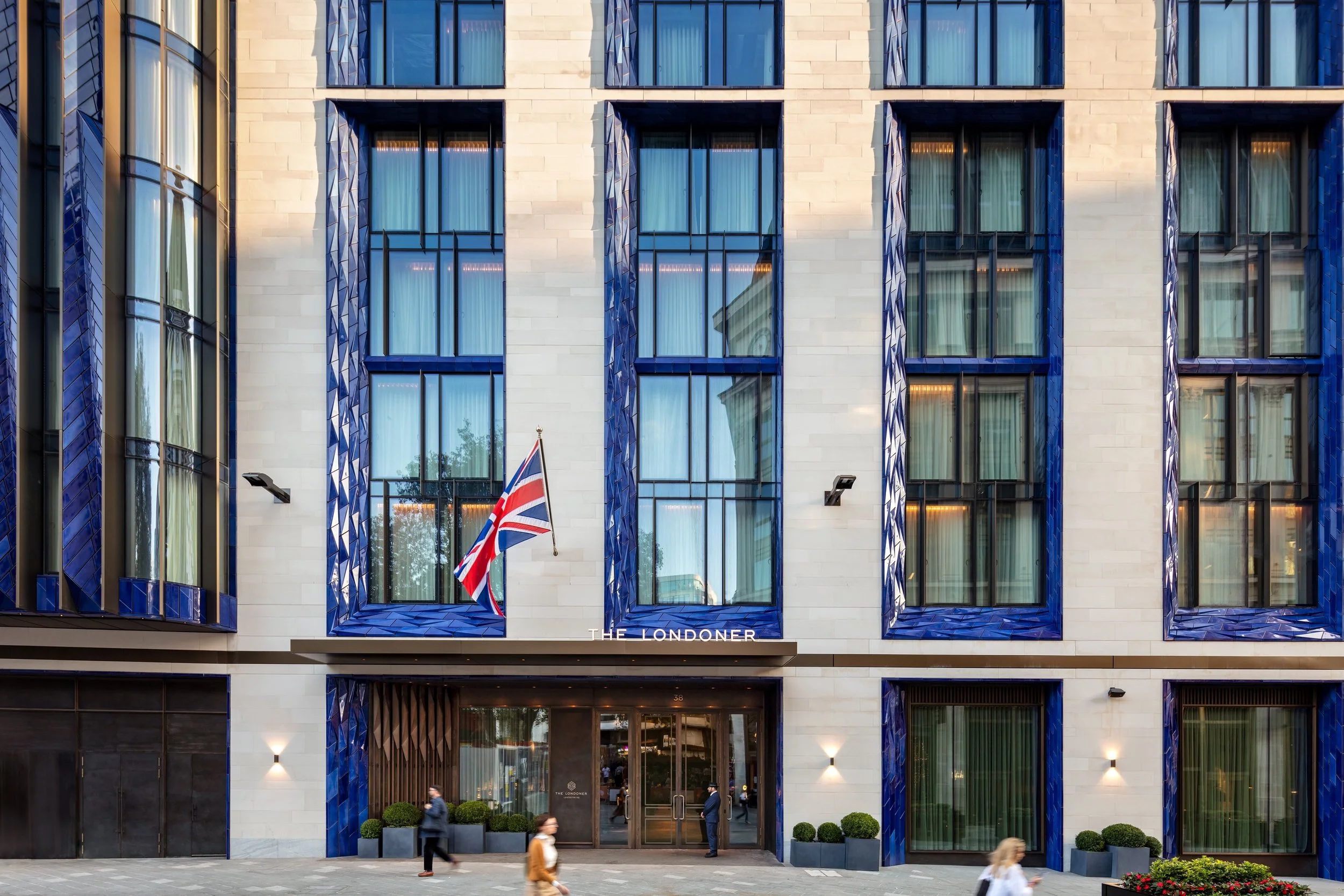 The Londoner - Exterior_4142.jpeg