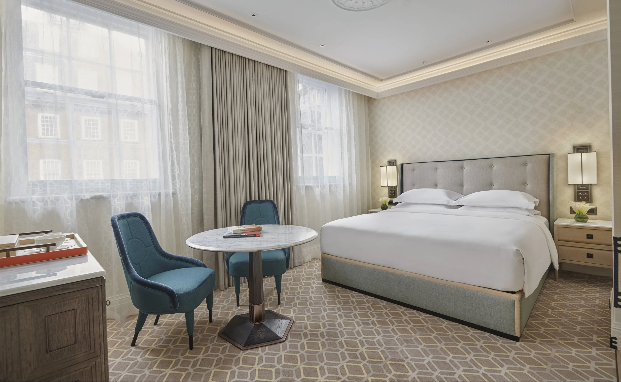 Great-Scotland-Yard-London-Deluxe-Bedroom.jpeg