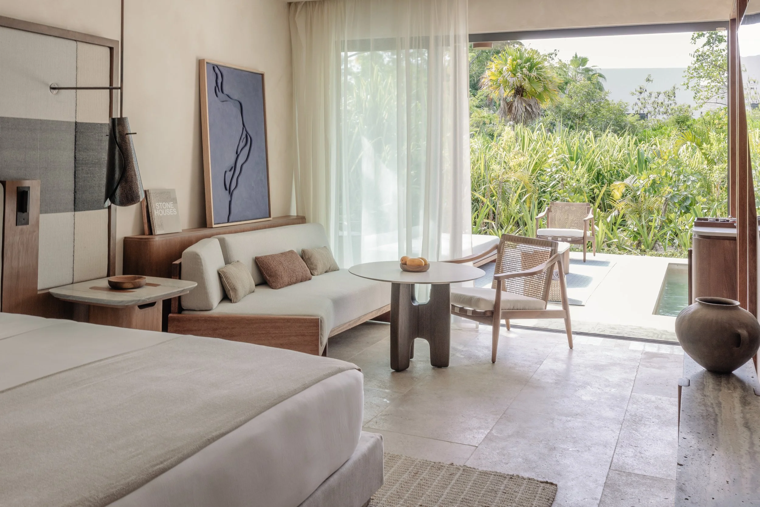 Lagoon area Suite with plunge pool.jpg