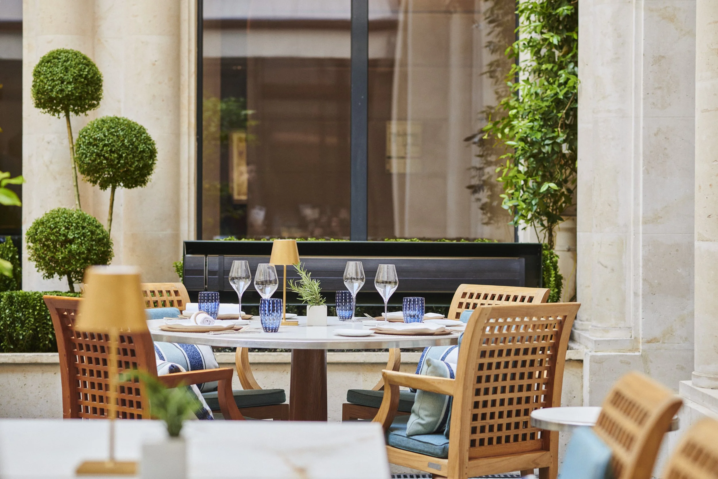23.05 - PHPV - TERRASSE - Day 2 ©Hospitality Builders.jpg