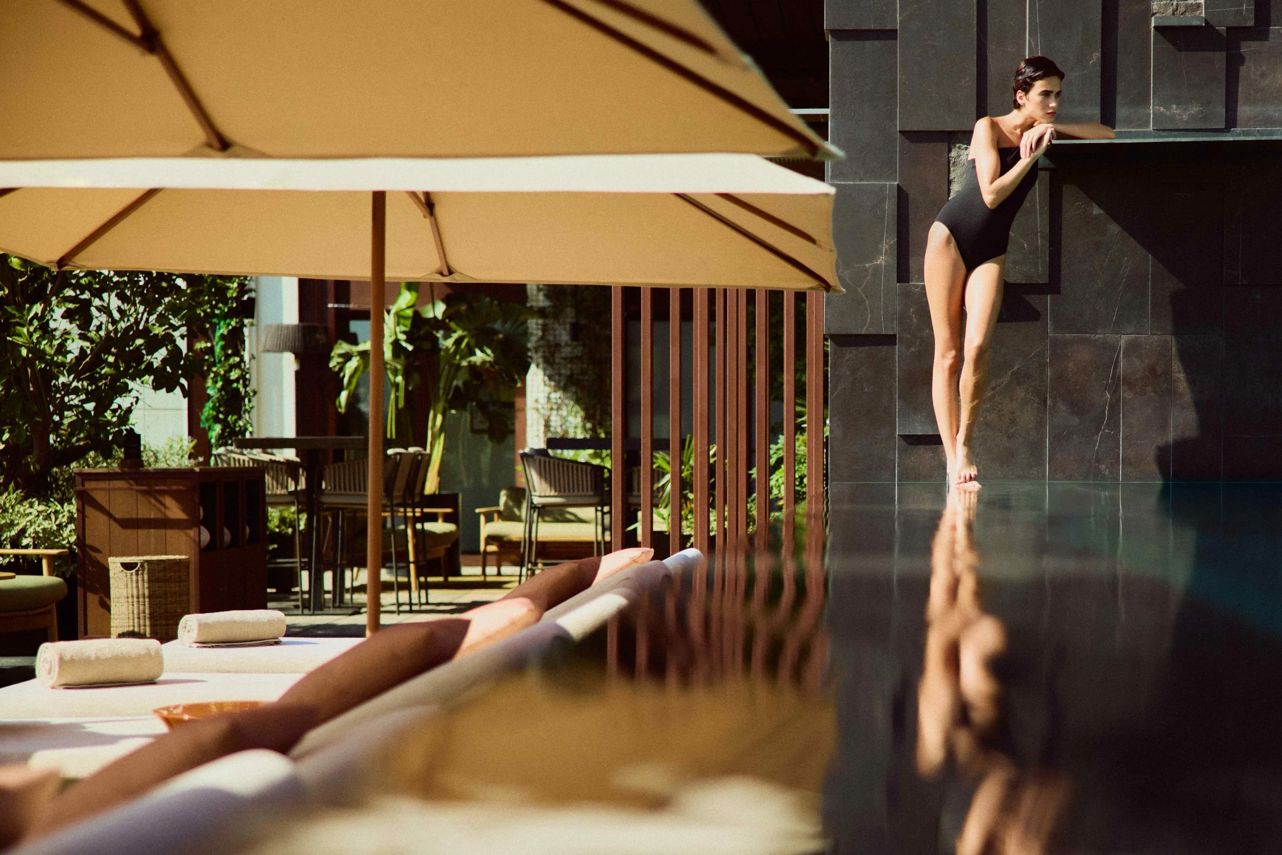 MADRP-P0566-Woman-Pool-Chairs.jpg