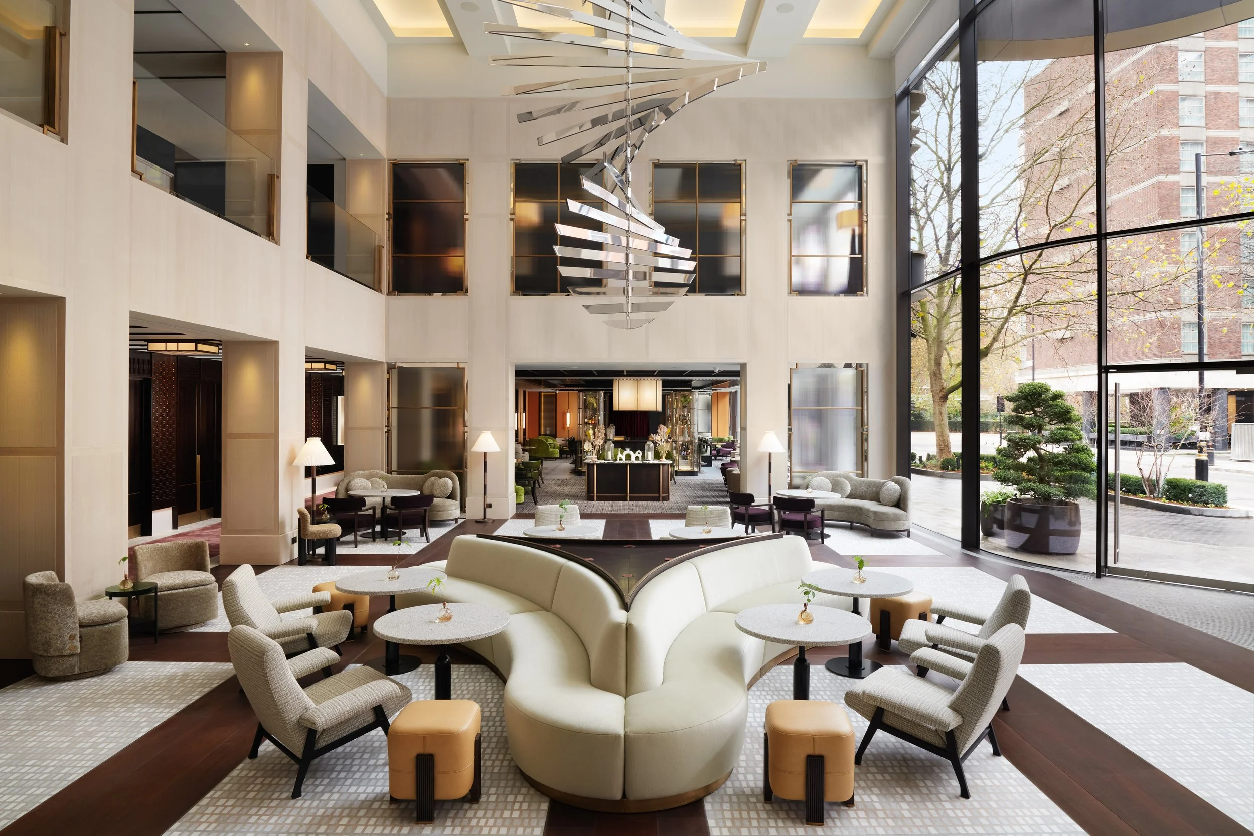 Hero_2_NobuHotelLondonPortmanSquare_Lobby.jpeg