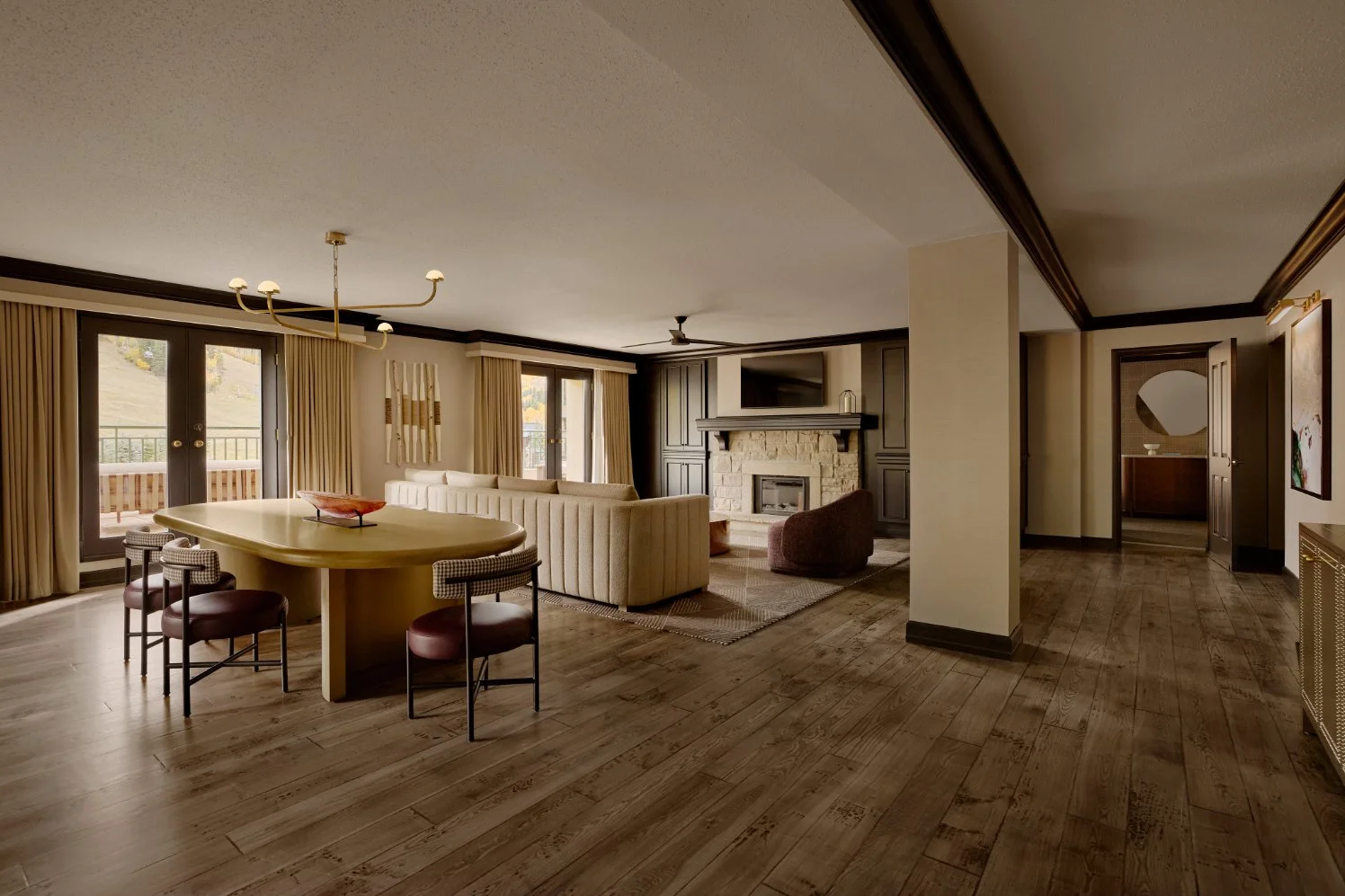 Rial Oxford Suite.jpg