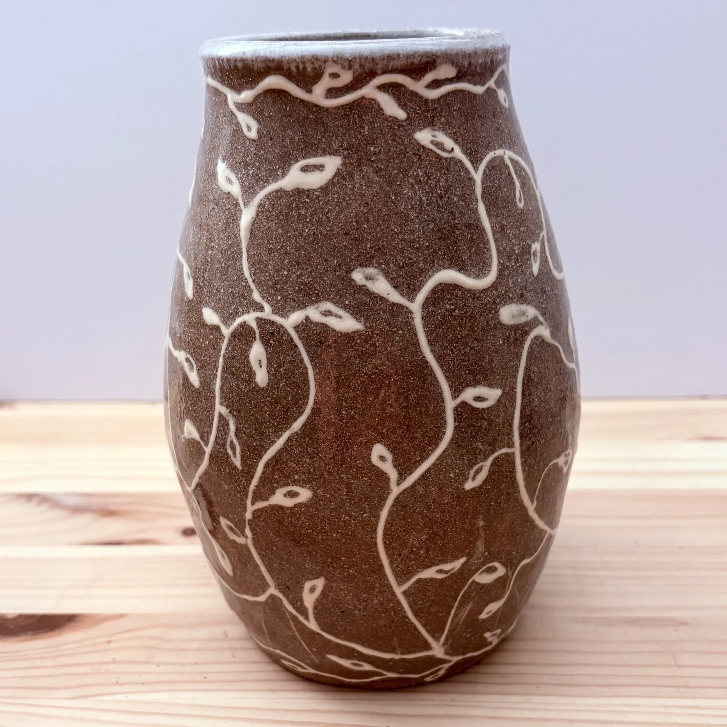 Height 8" • Opening 3"