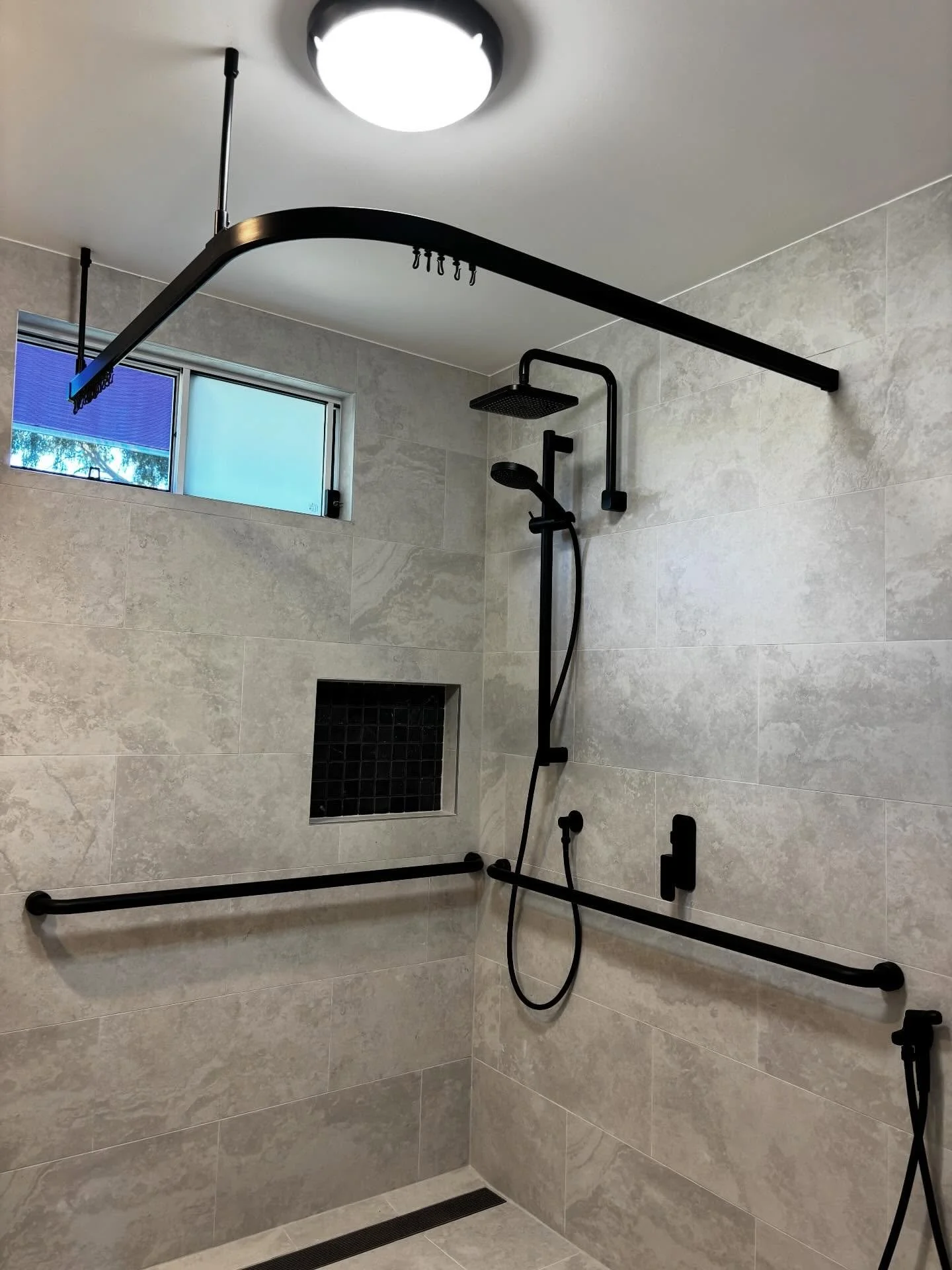 Small room, big upgrade 
Turned this space into a clean, practical, and fully accessible bathroom.

Good design isn&rsquo;t just about looks, it&rsquo;s about making everyday life easier.

Location - Stroud, NSW

#commandbuilding #commandbuildingcons