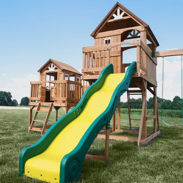 P11_Malibu_Slide.webp