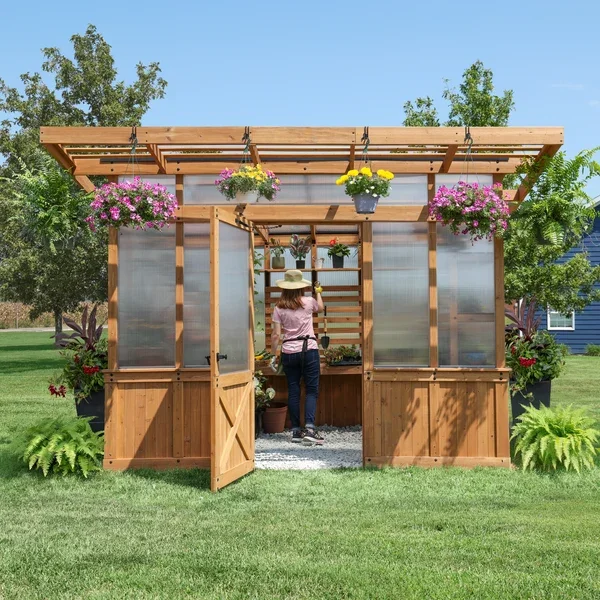 SIZE_11x7_PoppyGreenhouse_Lifestyle_WideDoor_V1.webp