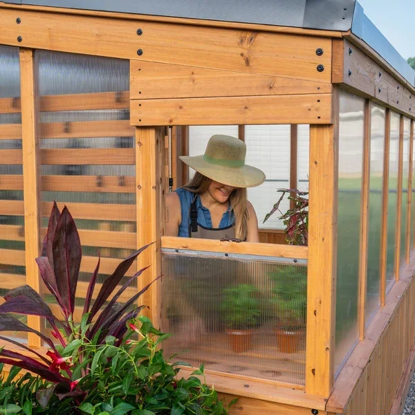 SIZE_12x7_ZalieGreenhouse_Lifestyle_SideWindow_V1.webp