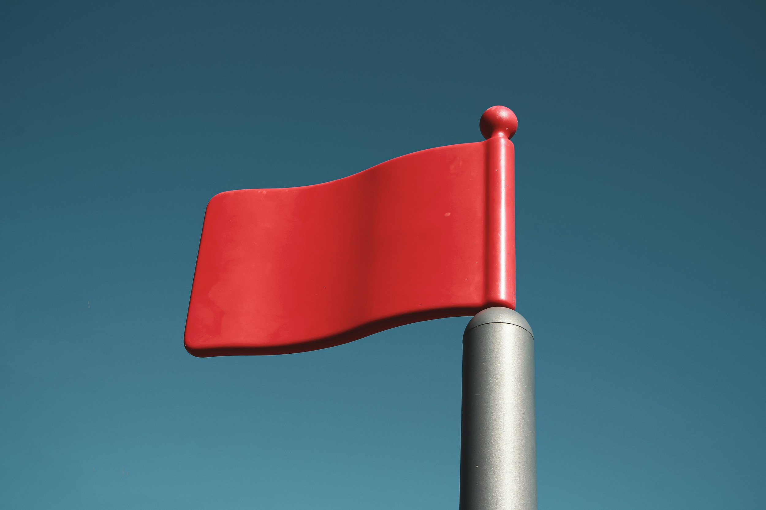 5 Red Flags Your Growing Business Has Outgrown "DIY" HR