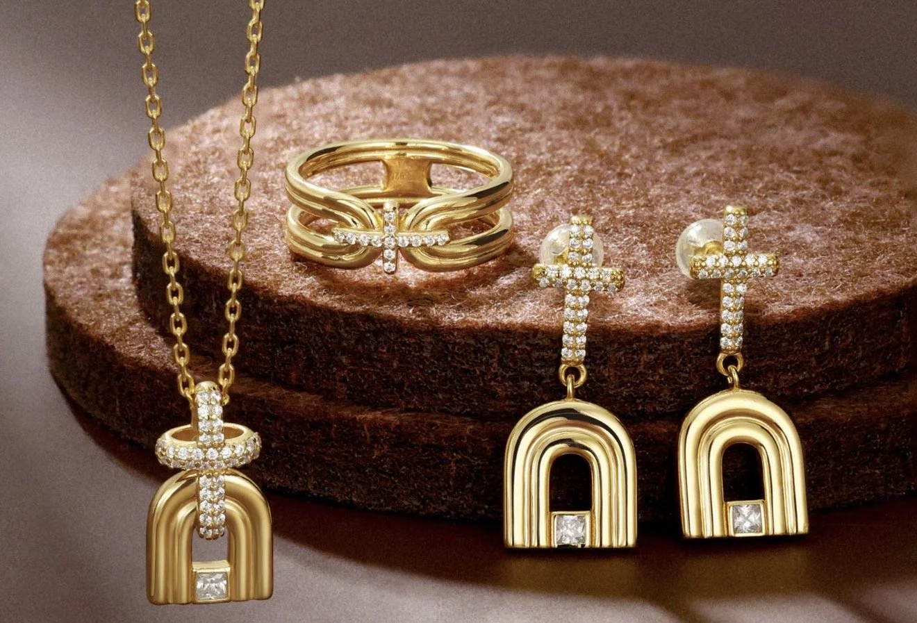 Wearable Stories: Jewelry That Speaks to the Heart