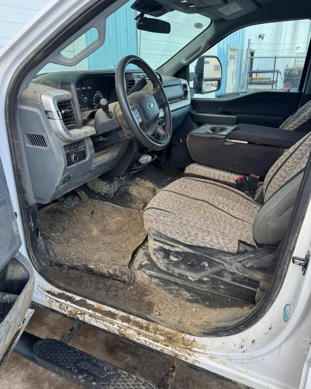Prep your fleet and show off your branding in style with our fleet accounts -Accepting New Fleets Now!

Whether it&rsquo;s your company provided truck or a fleet that needs reoccurring service, contact us today to get your equipment in!