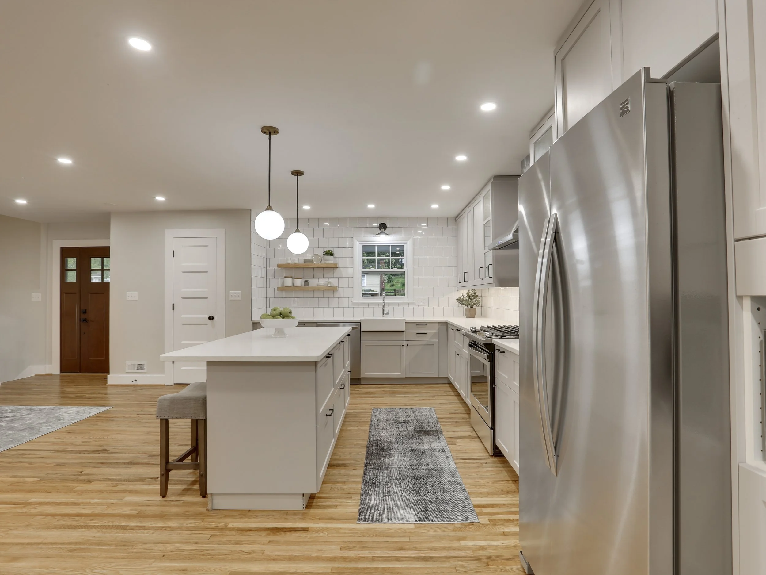 VBC x Real Estate Silver-101.jpg