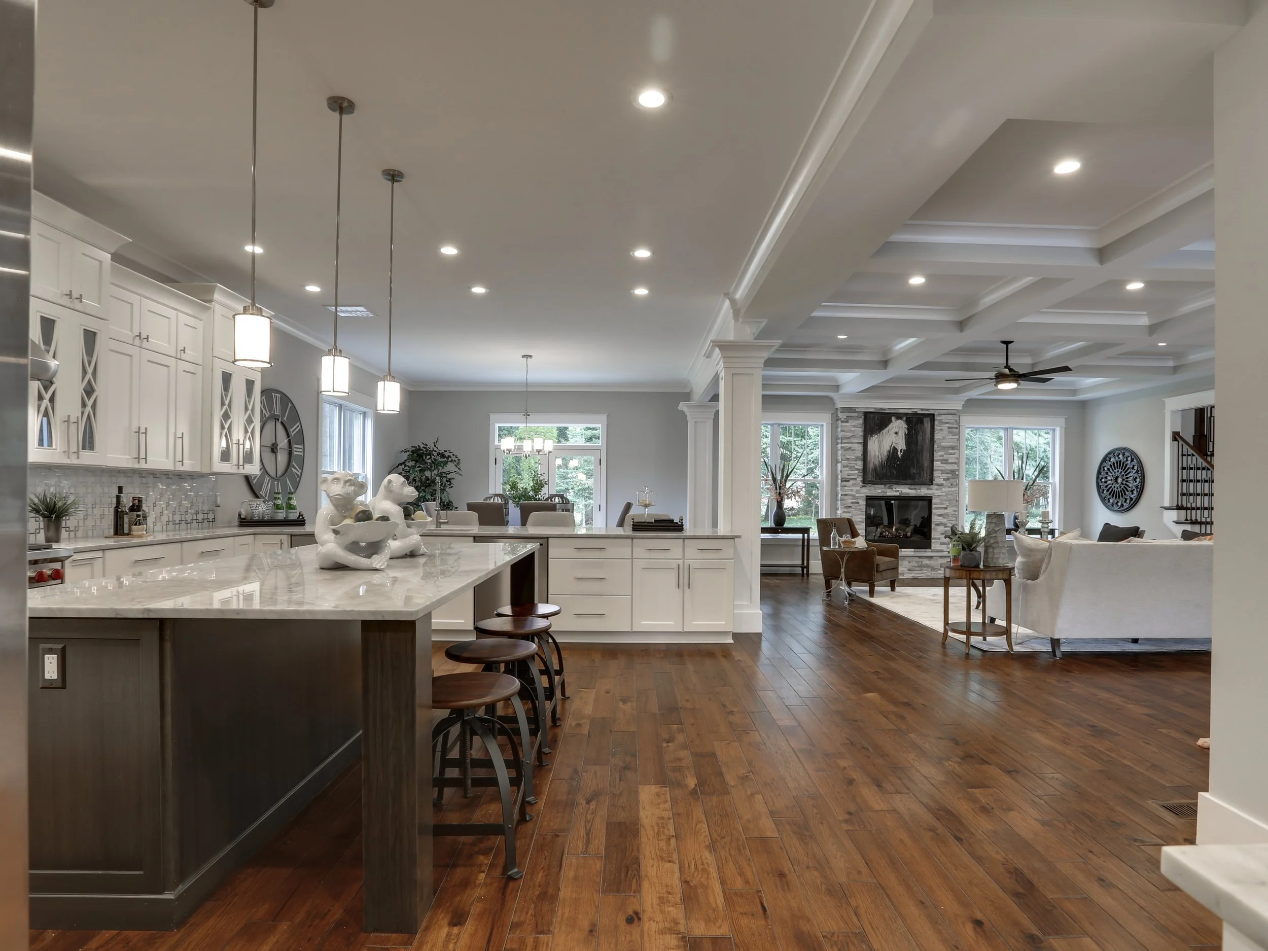 VBC x Real Estate Mansion-110.jpg