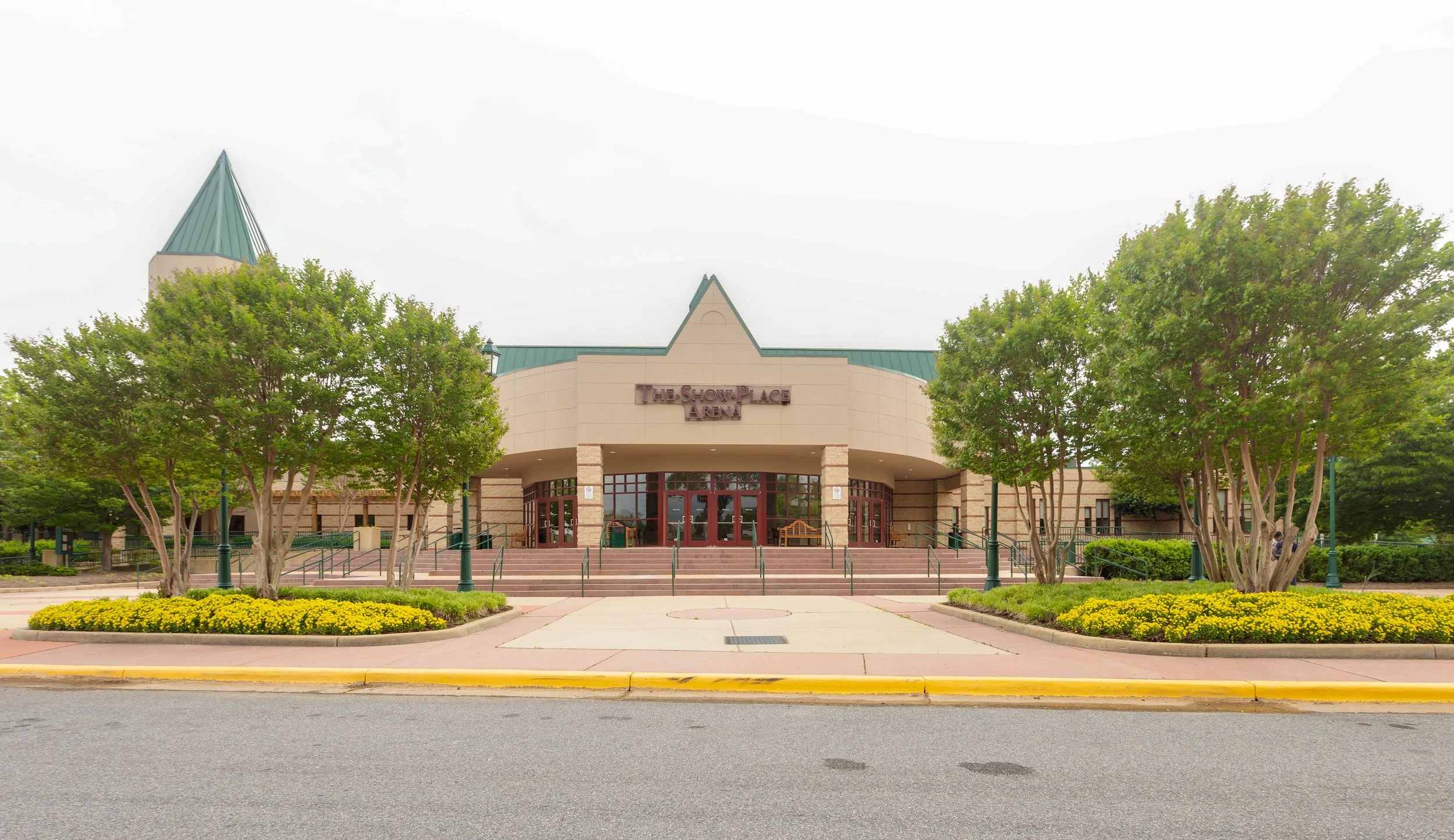 ShowPlaceArenaExteriors'19-05.jpg